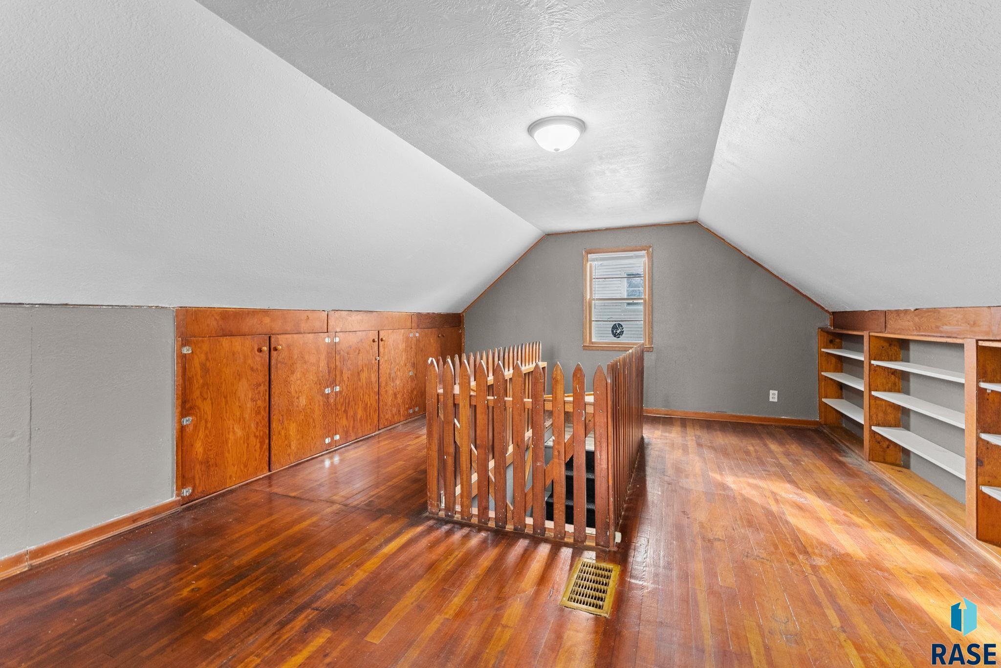 1617 E 25th St Street, Sioux Falls, South Dakota image 19
