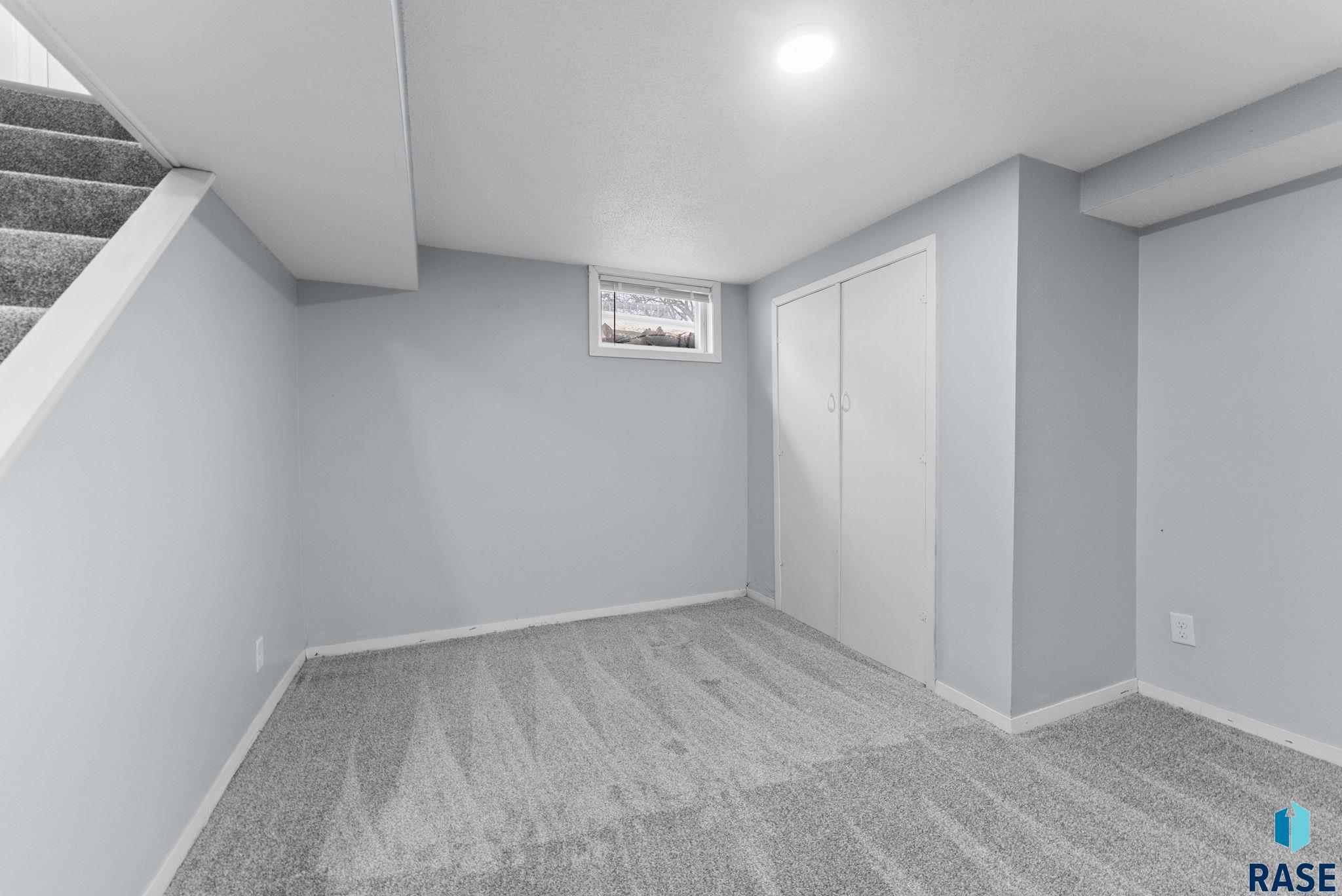 1617 E 25th St Street, Sioux Falls, South Dakota image 23