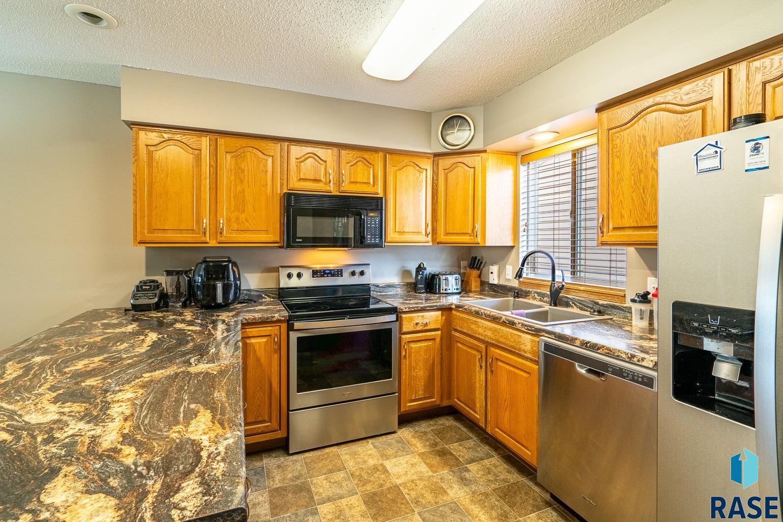 1805 S Sertoma Ave Avenue #105, Sioux Falls, South Dakota image 5