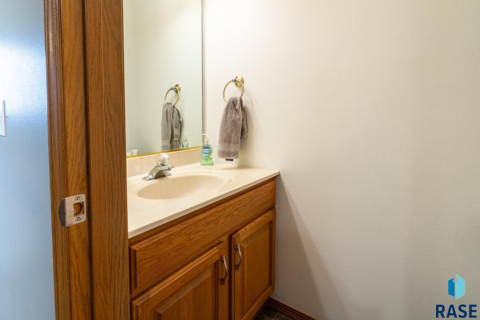 1805 S Sertoma Ave Avenue #105, Sioux Falls, South Dakota image 18