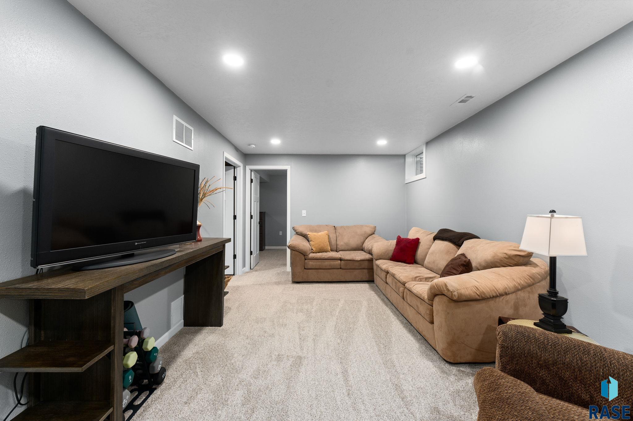 1005 S Cloudas Ave Avenue, Sioux Falls, New Jersey image 22