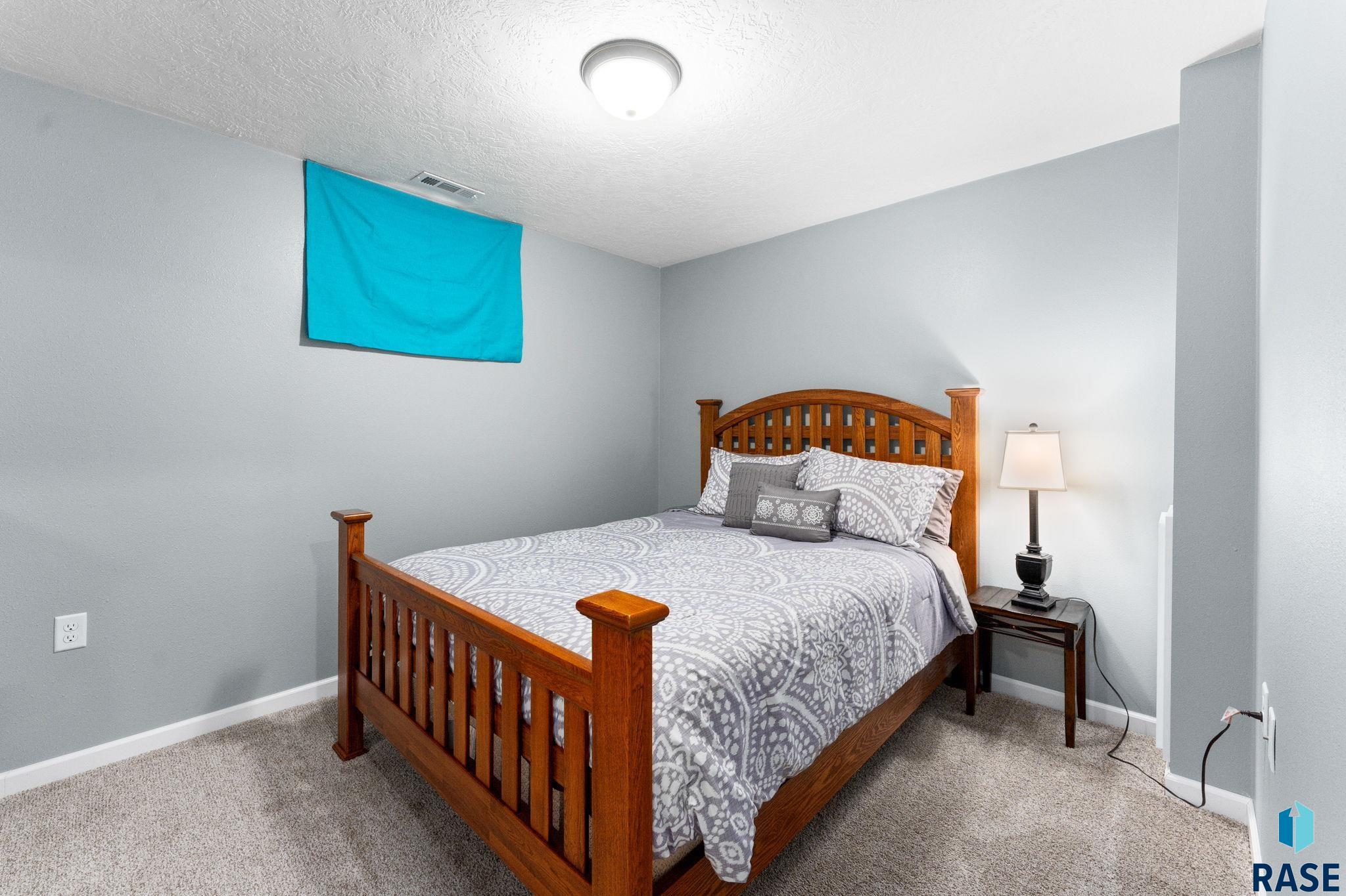 1005 S Cloudas Ave Avenue, Sioux Falls, New Jersey image 27
