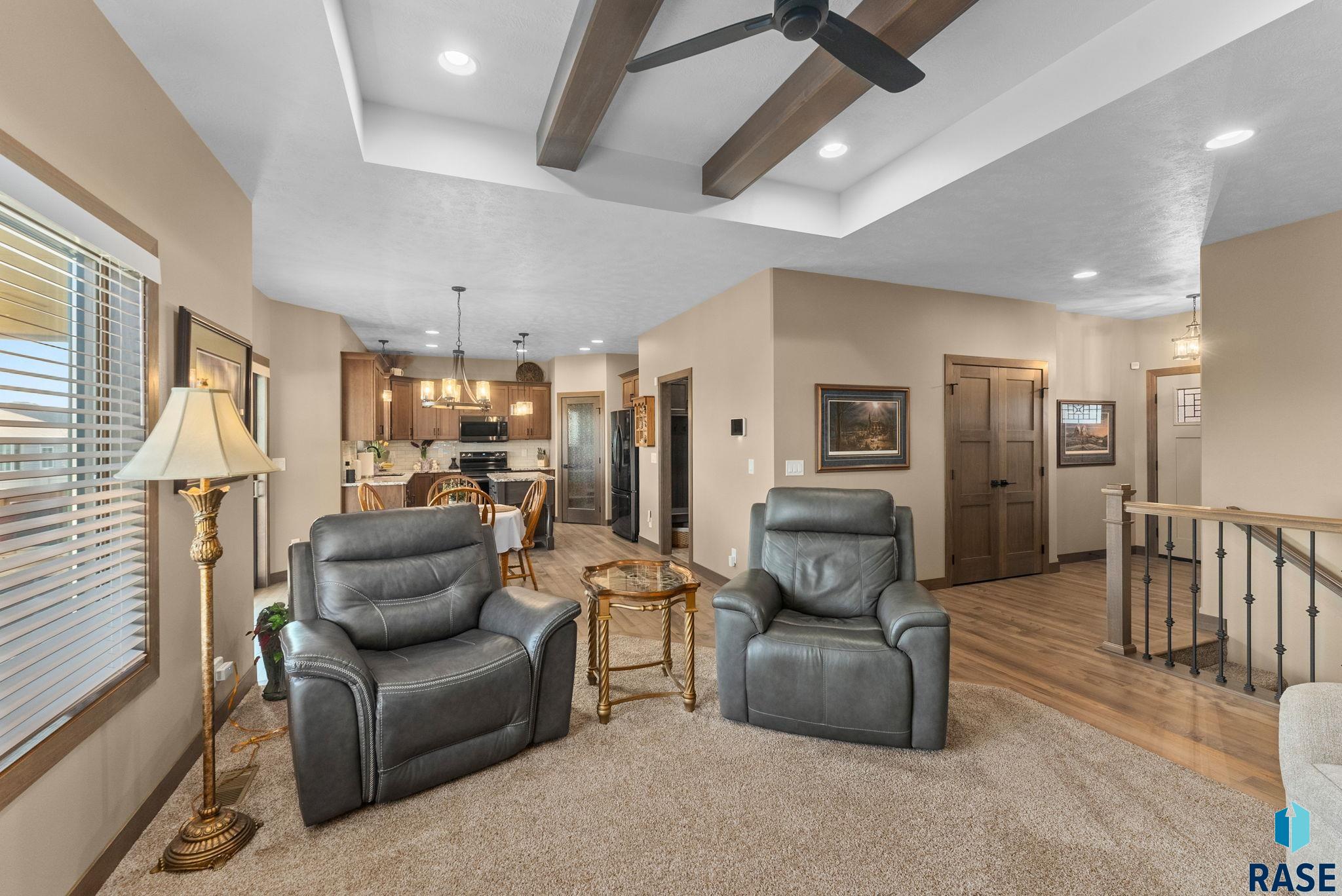 Sioux Falls, South Dakota 57108, United States, 5 Bedrooms Bedrooms, ,3 BathroomsBathrooms,Residential,Active,218779