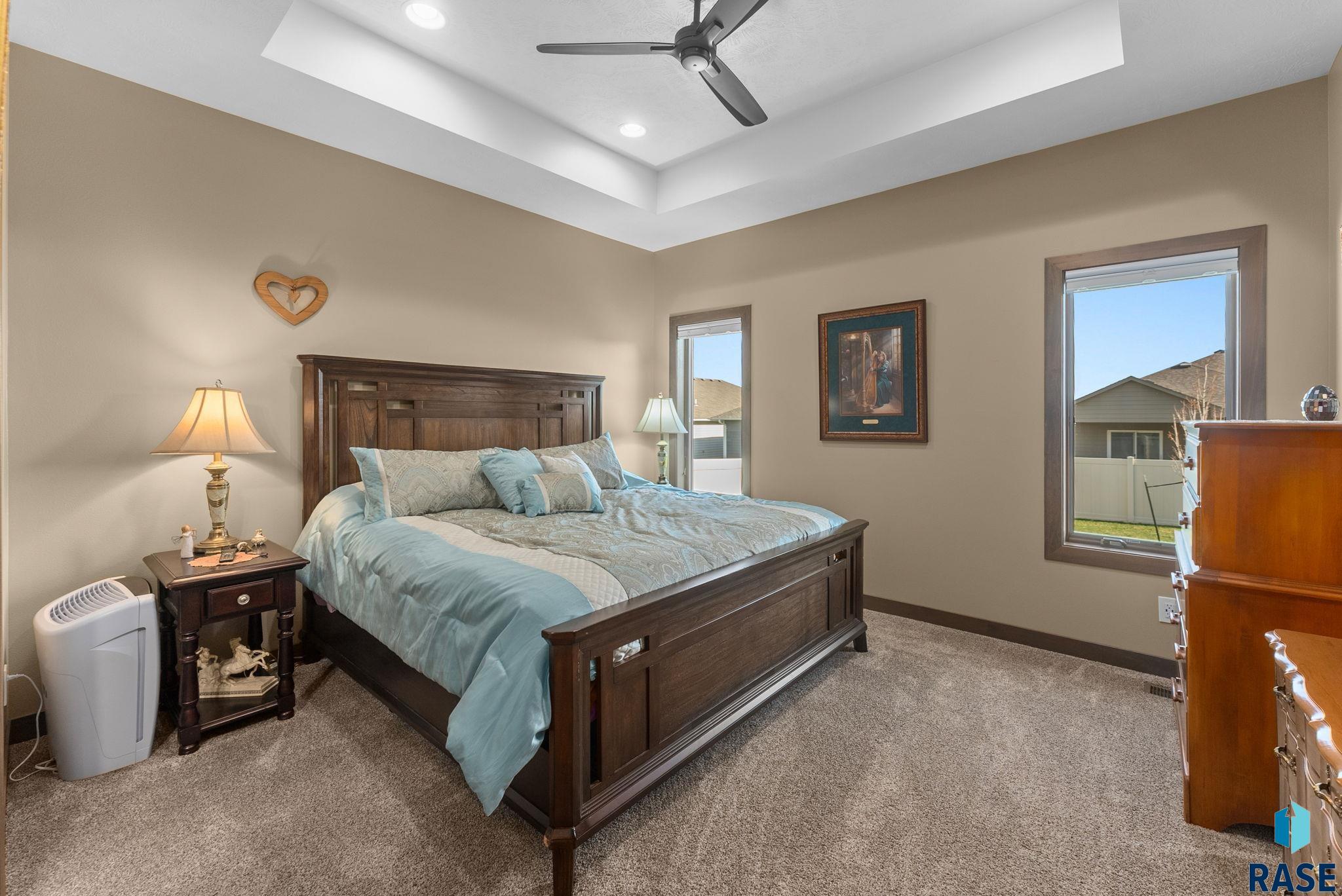 Sioux Falls, South Dakota 57108, United States, 5 Bedrooms Bedrooms, ,3 BathroomsBathrooms,Residential,Active,218779