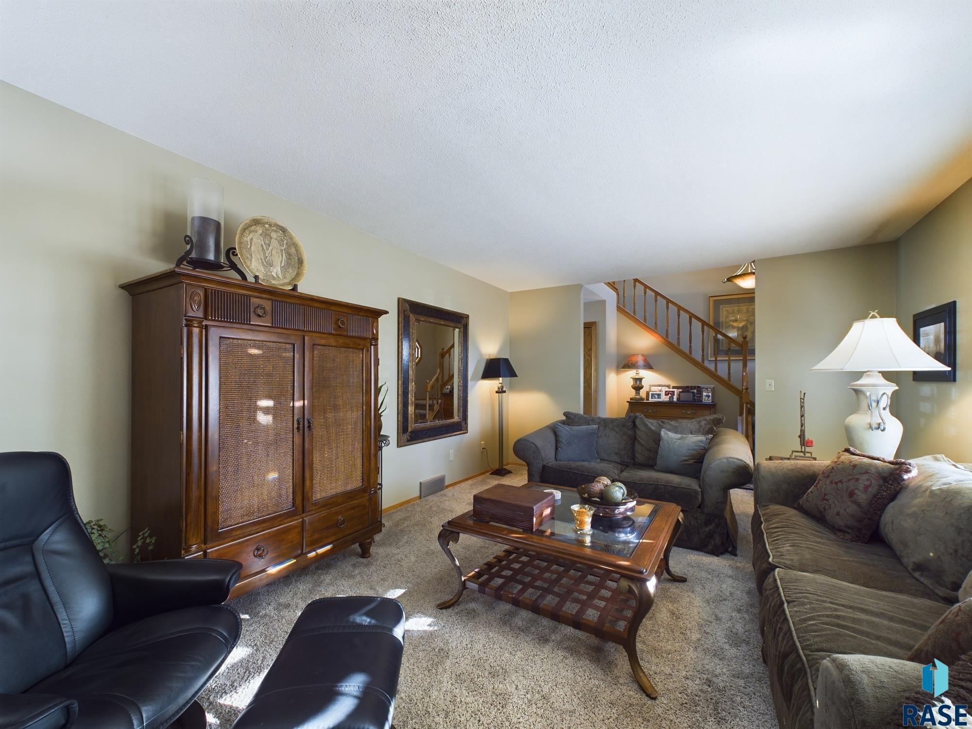 2904 E 52nd St Street, Sioux Falls, New Jersey image 8