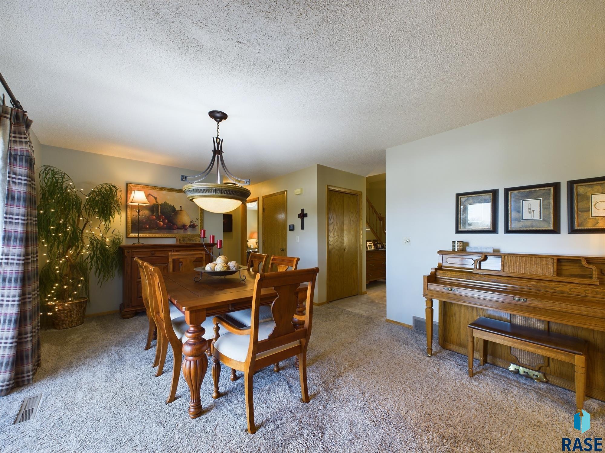 2904 E 52nd St Street, Sioux Falls, New Jersey image 12