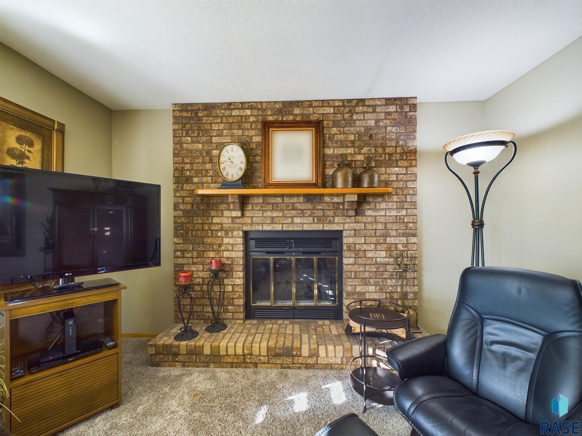 2904 E 52nd St Street, Sioux Falls, New Jersey image 9