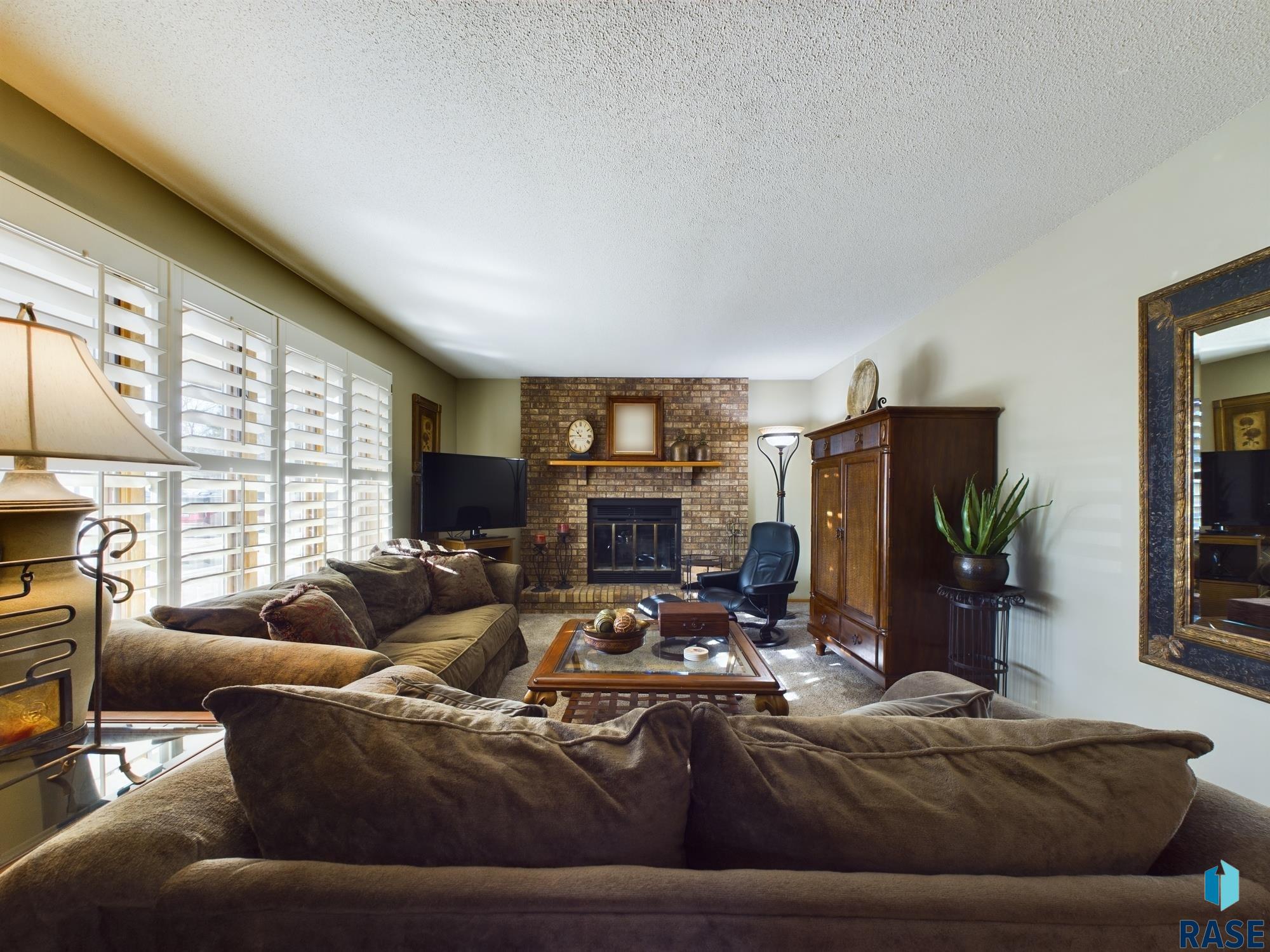 2904 E 52nd St Street, Sioux Falls, New Jersey image 6