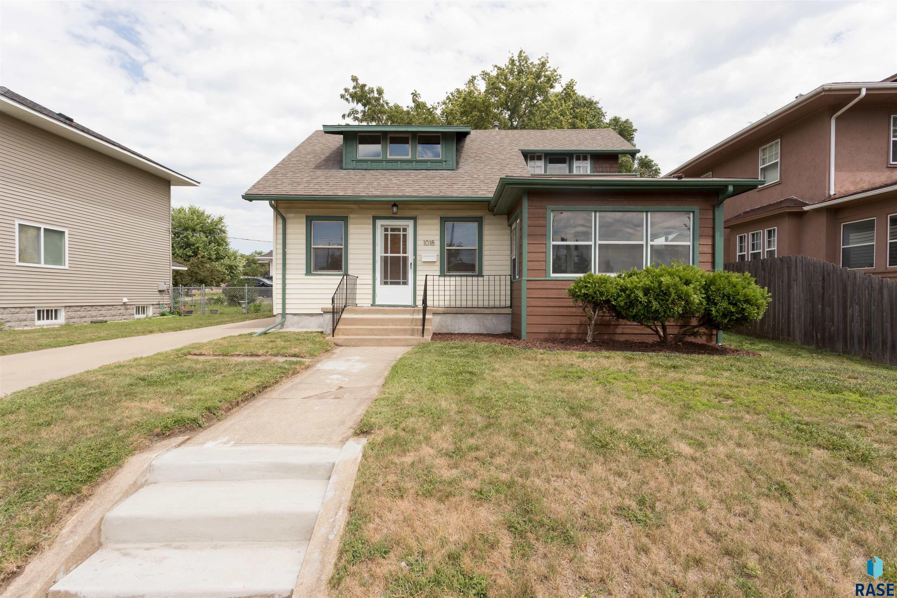 1018 W 11th St Street, Sioux Falls, South Dakota image 2