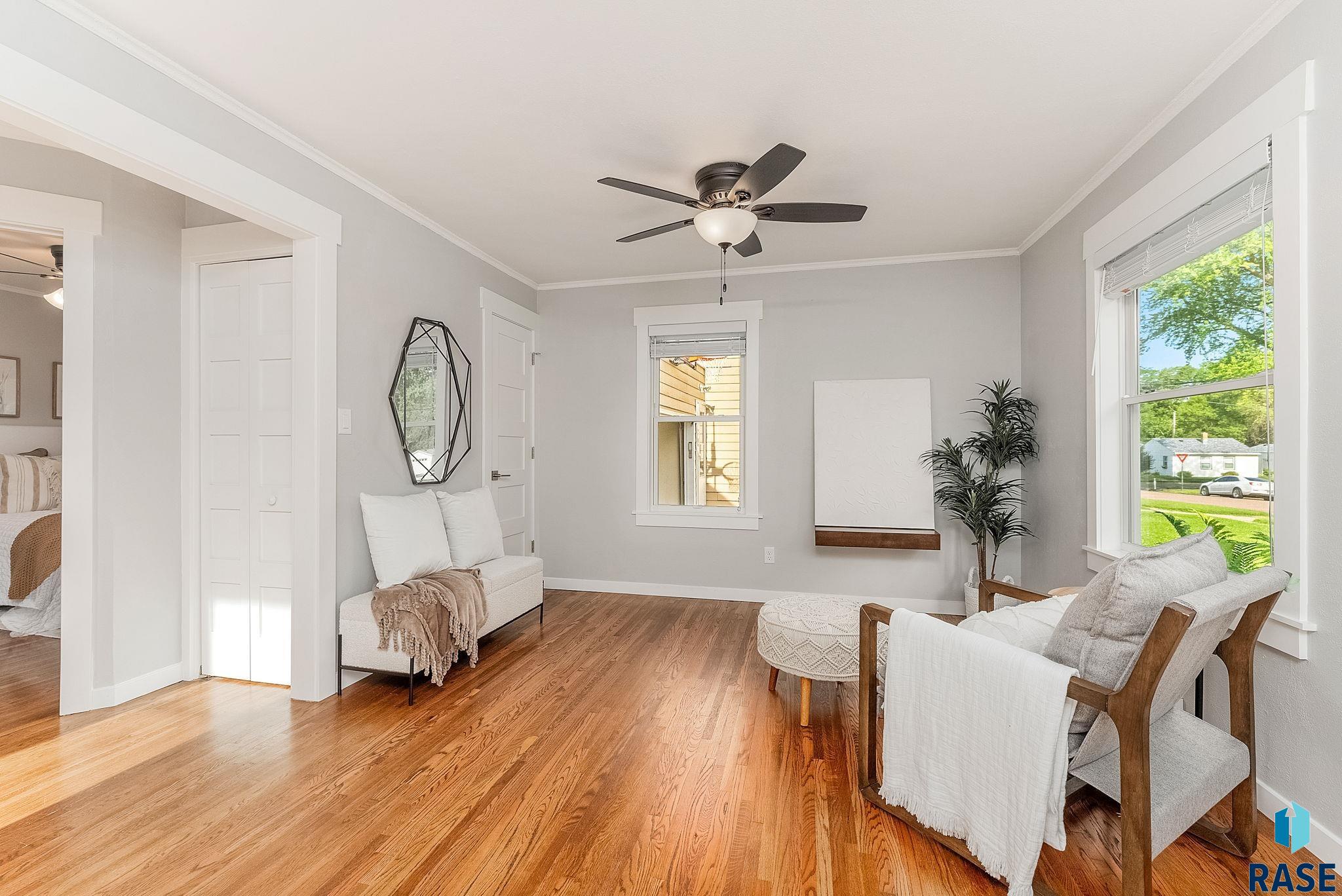 Sioux Falls, South Dakota 57105, United States, 3 Bedrooms Bedrooms, ,2 BathroomsBathrooms,Residential,Pending,153260