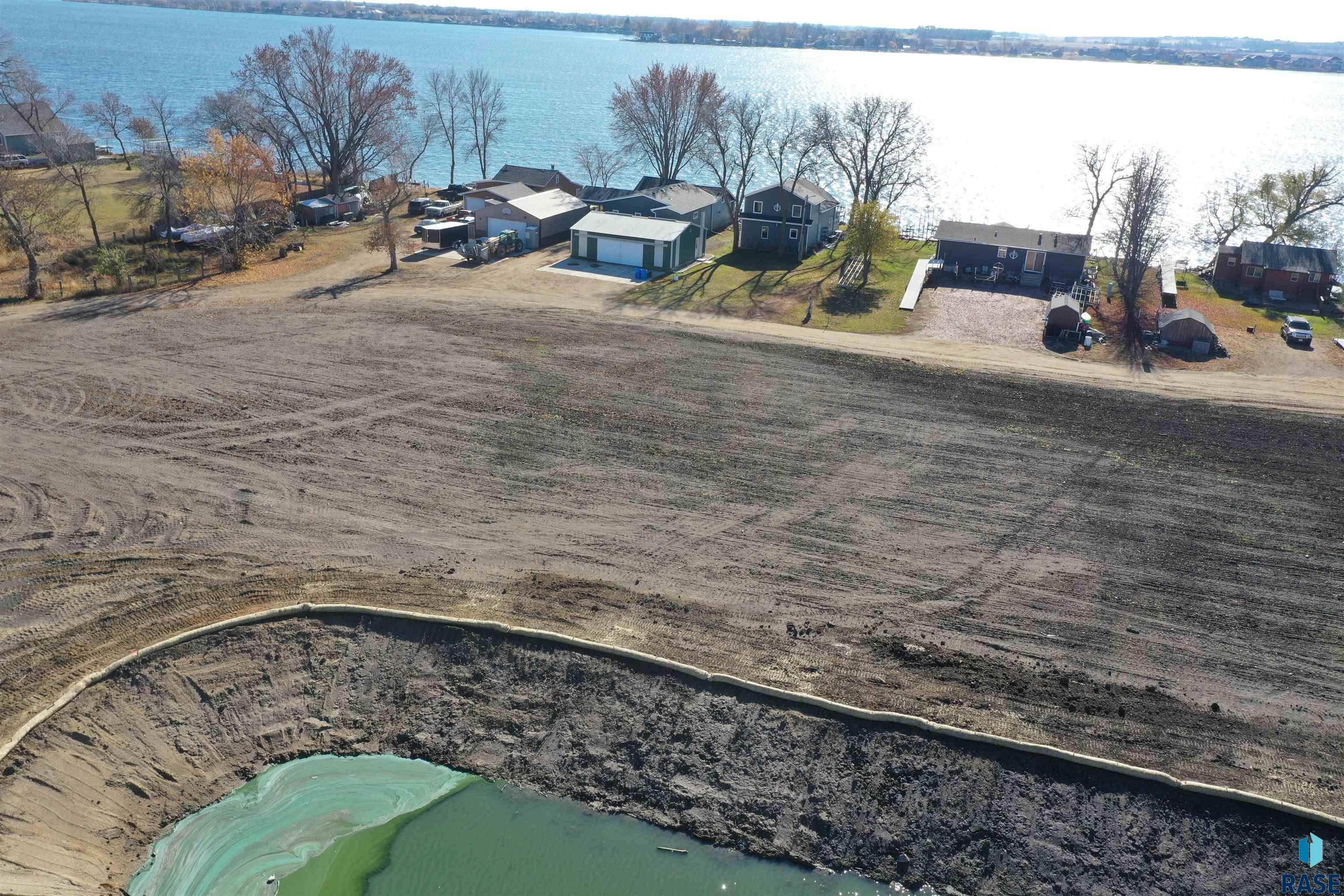 Crescent Ln Lane #LOT 7, Madison, South Dakota image 4