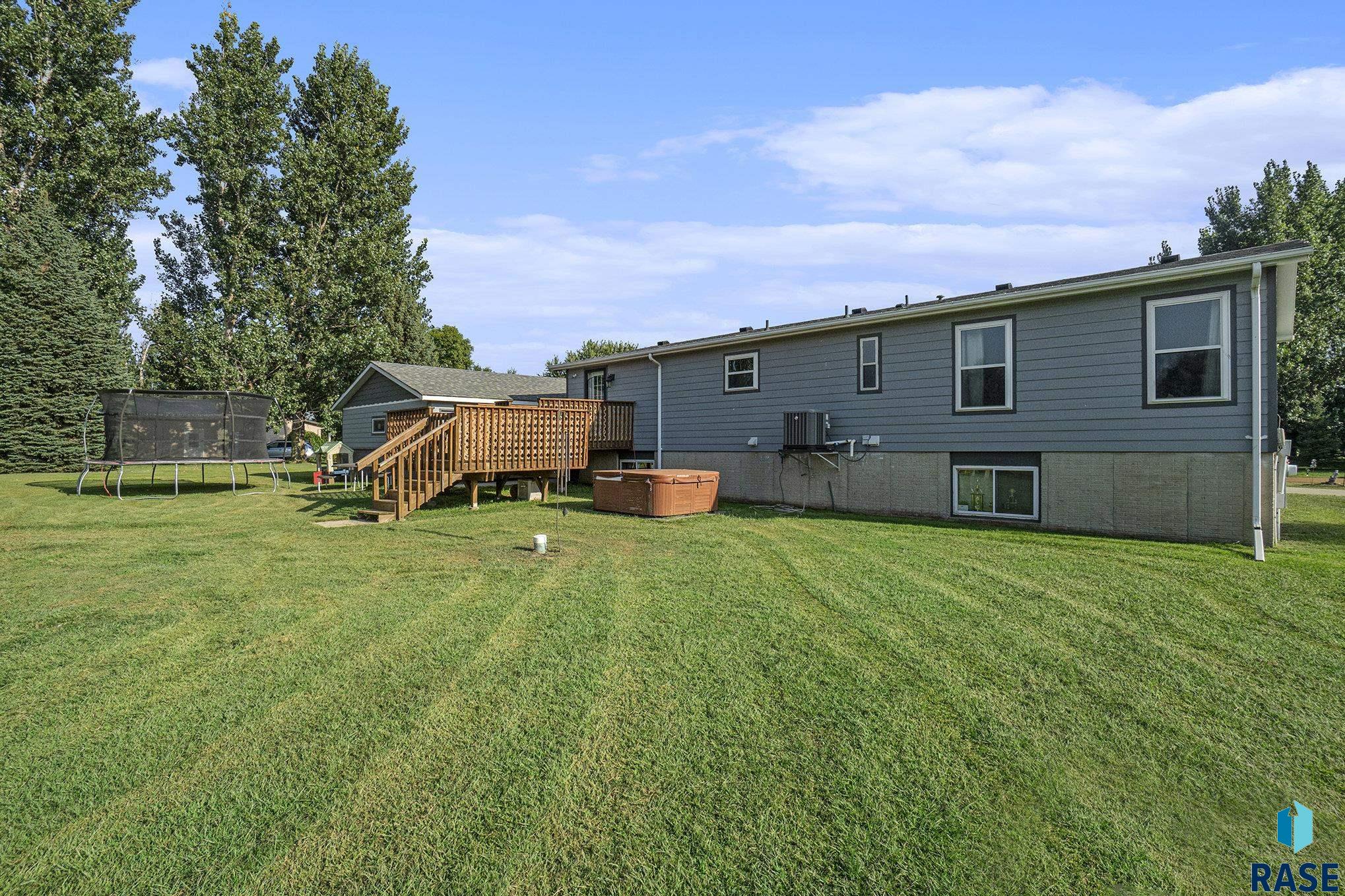 48196 Kim Cir Circle, Brandon, South Dakota image 5