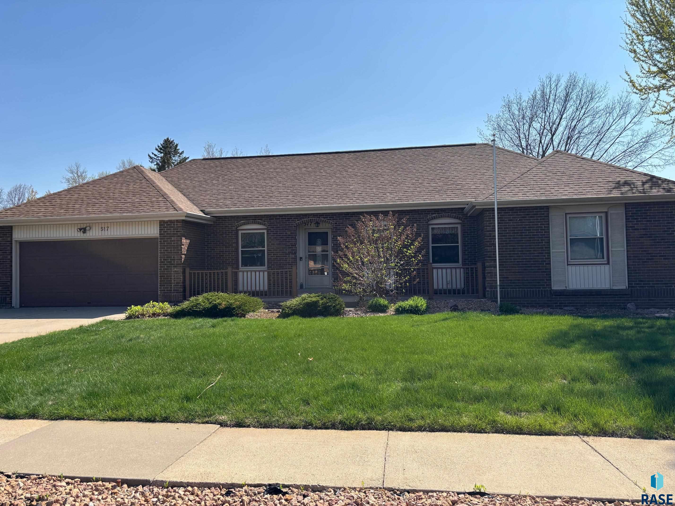 517 E Lotta St Street, Sioux Falls, South Dakota image 1