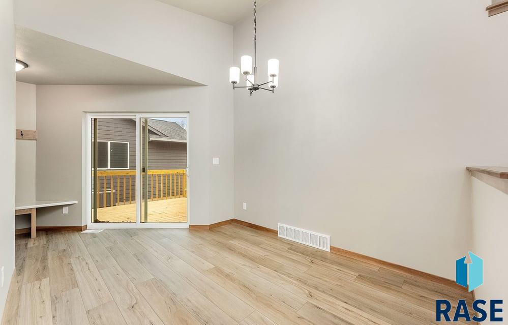 6825 W 5th St Street, Sioux Falls, New Jersey image 10