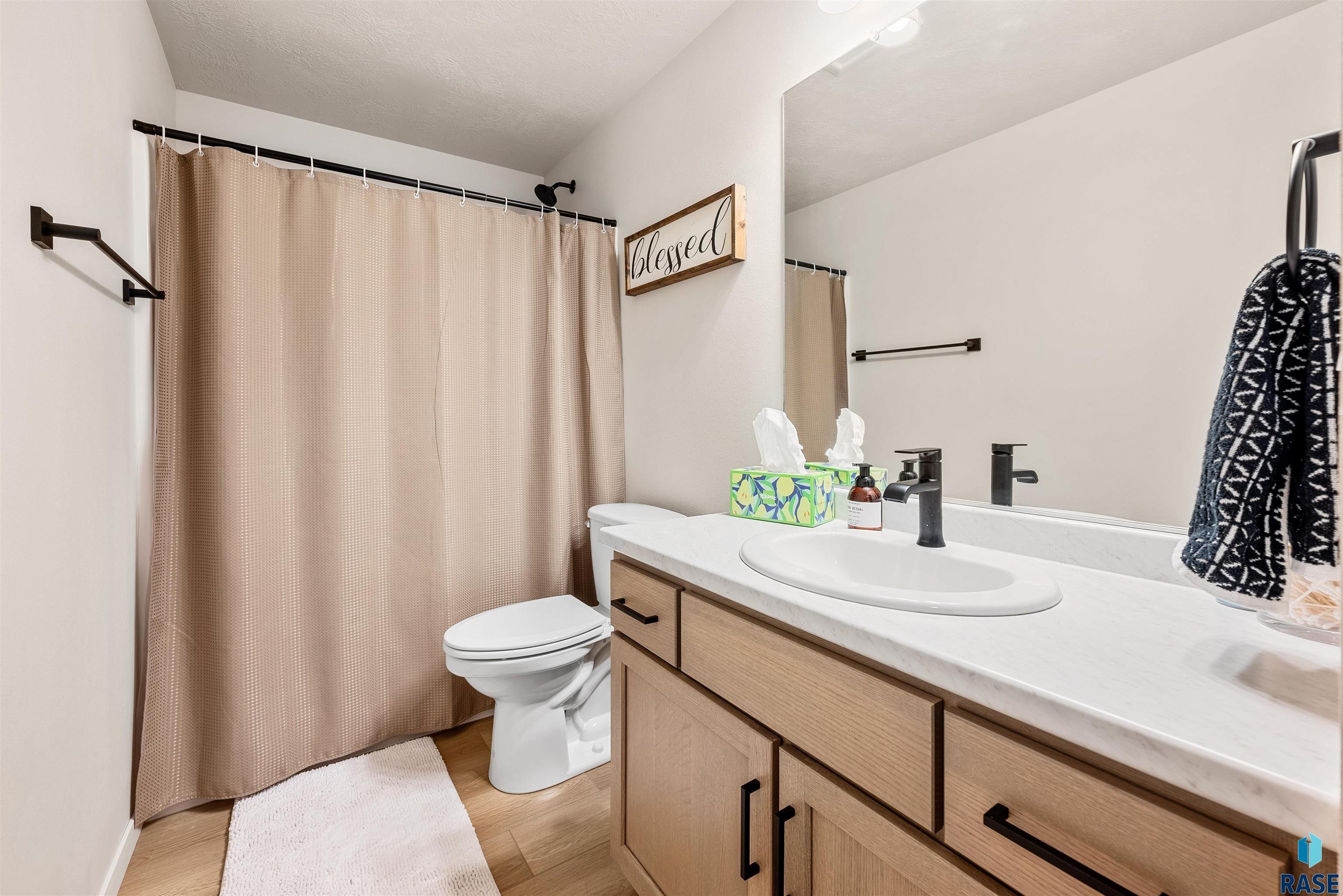 812 Sarah C Cir Circle, Garretson, New Jersey image 16