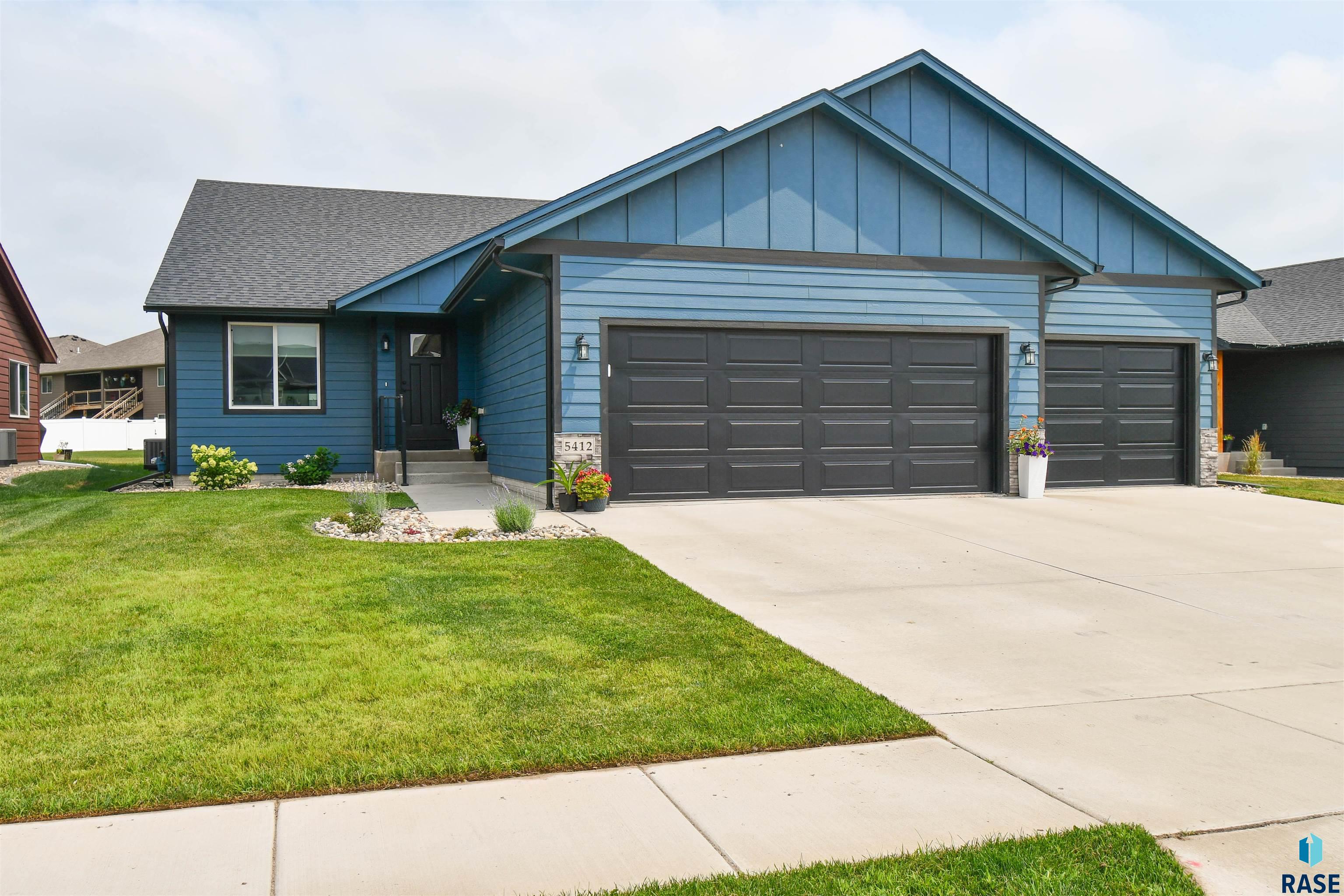 5412 E Revere Dr Drive, Sioux Falls, South Dakota image 1