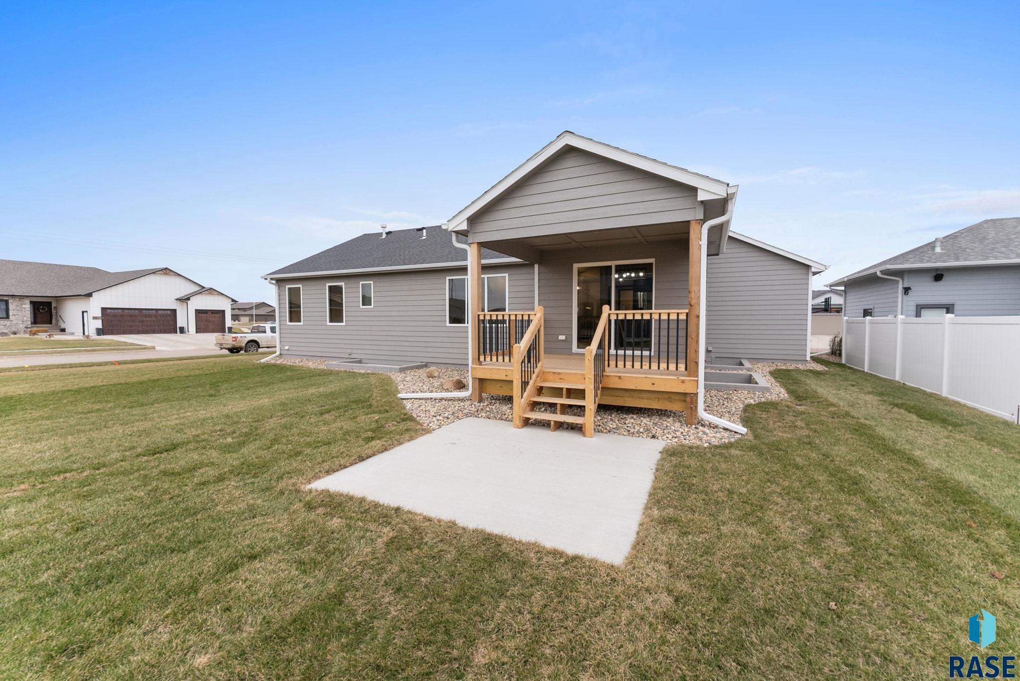 5301 E 63rd St Street, Sioux Falls, South Dakota image 37