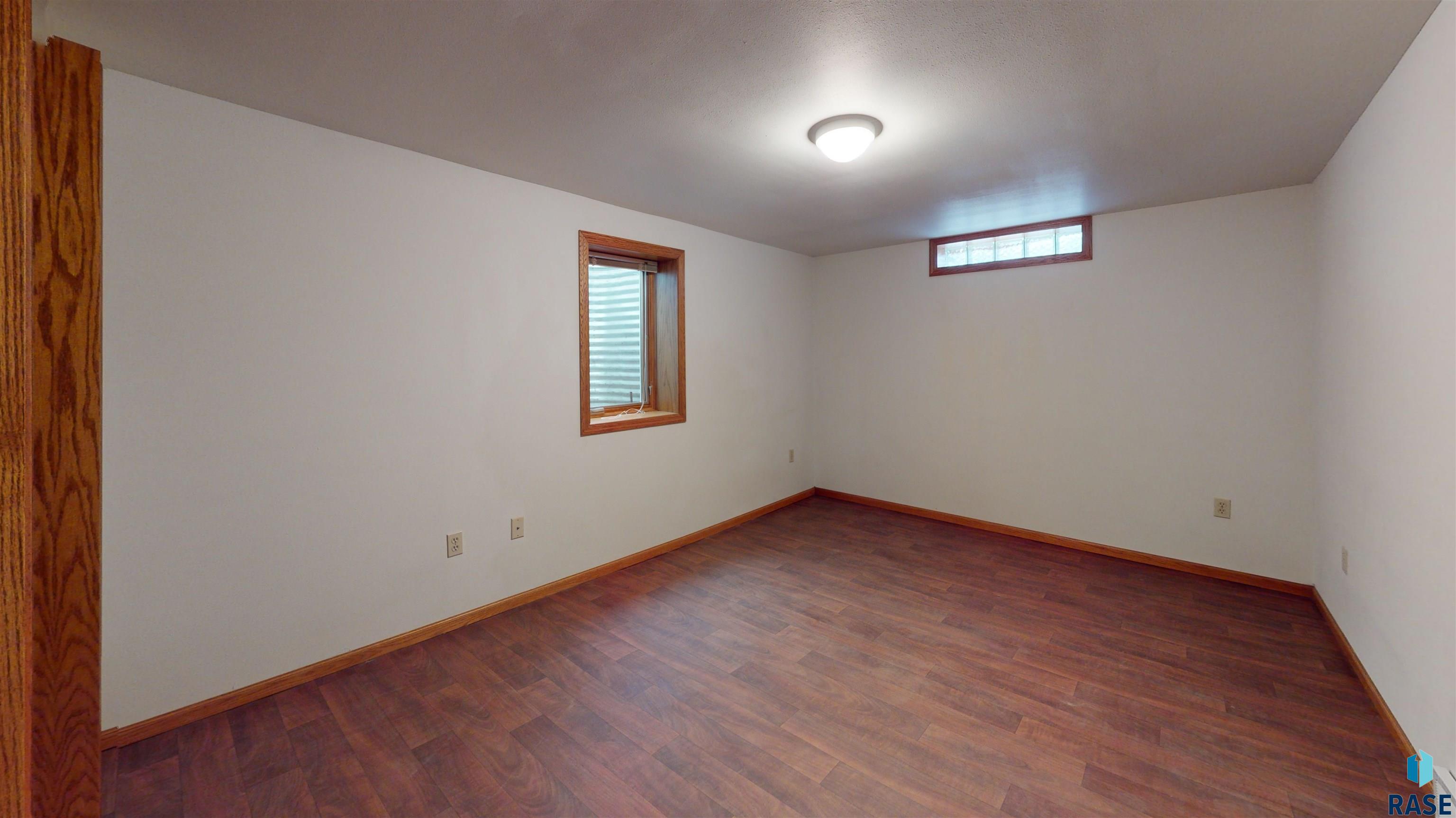 1516 S West Ave Avenue, Sioux Falls, South Dakota image 20