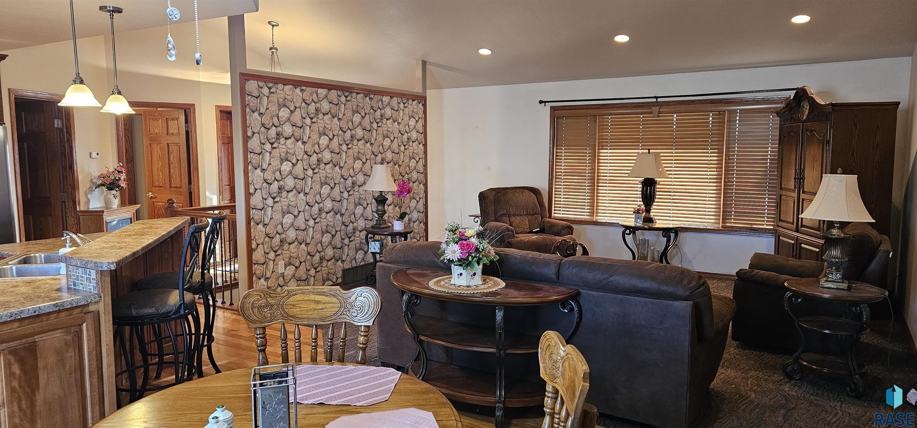 510 Emmett Trl Trail, Harrisburg, South Dakota image 5