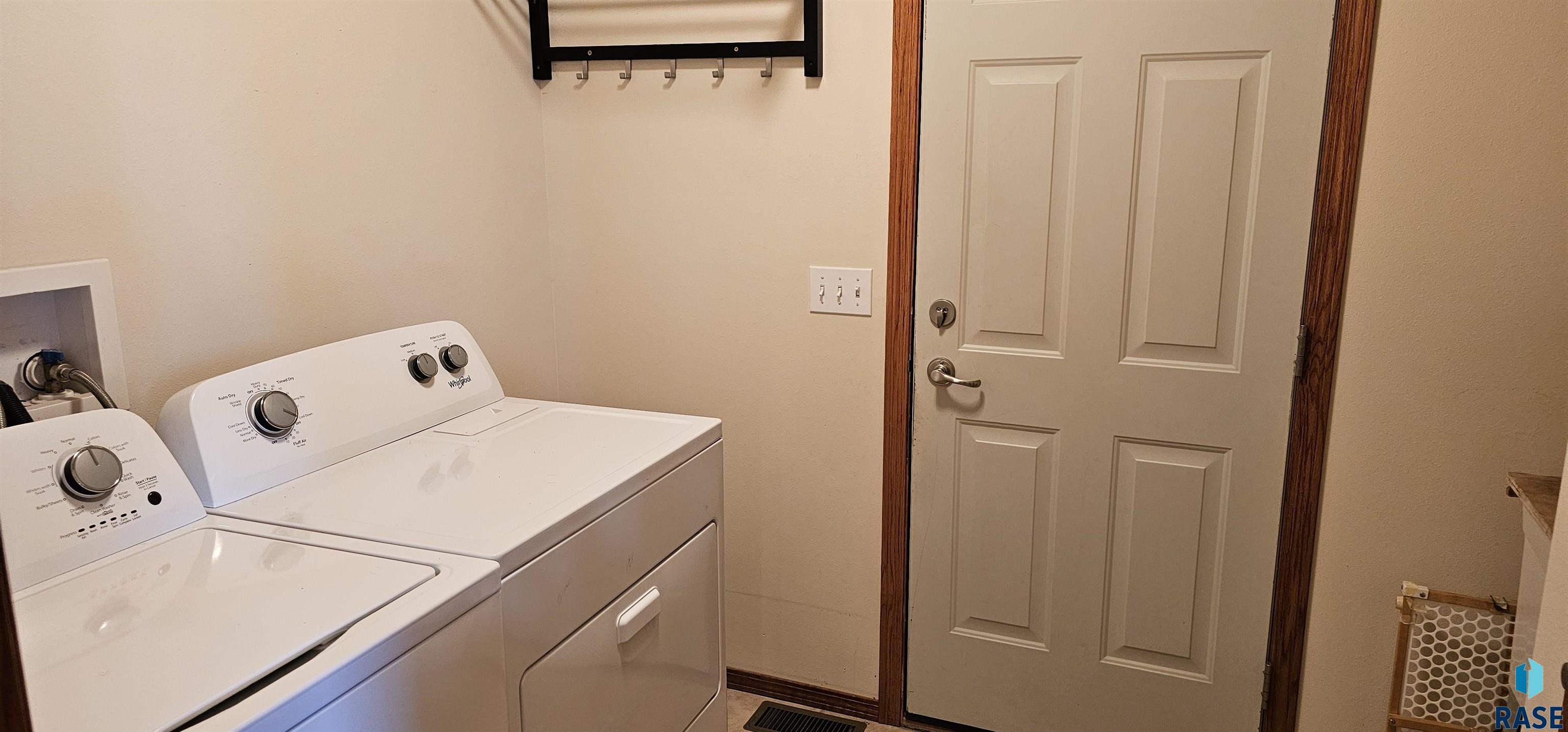 510 Emmett Trl Trail, Harrisburg, South Dakota image 15