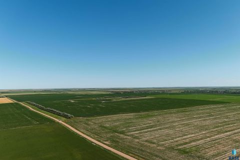 TBD 203rd St Pierre SD 57501