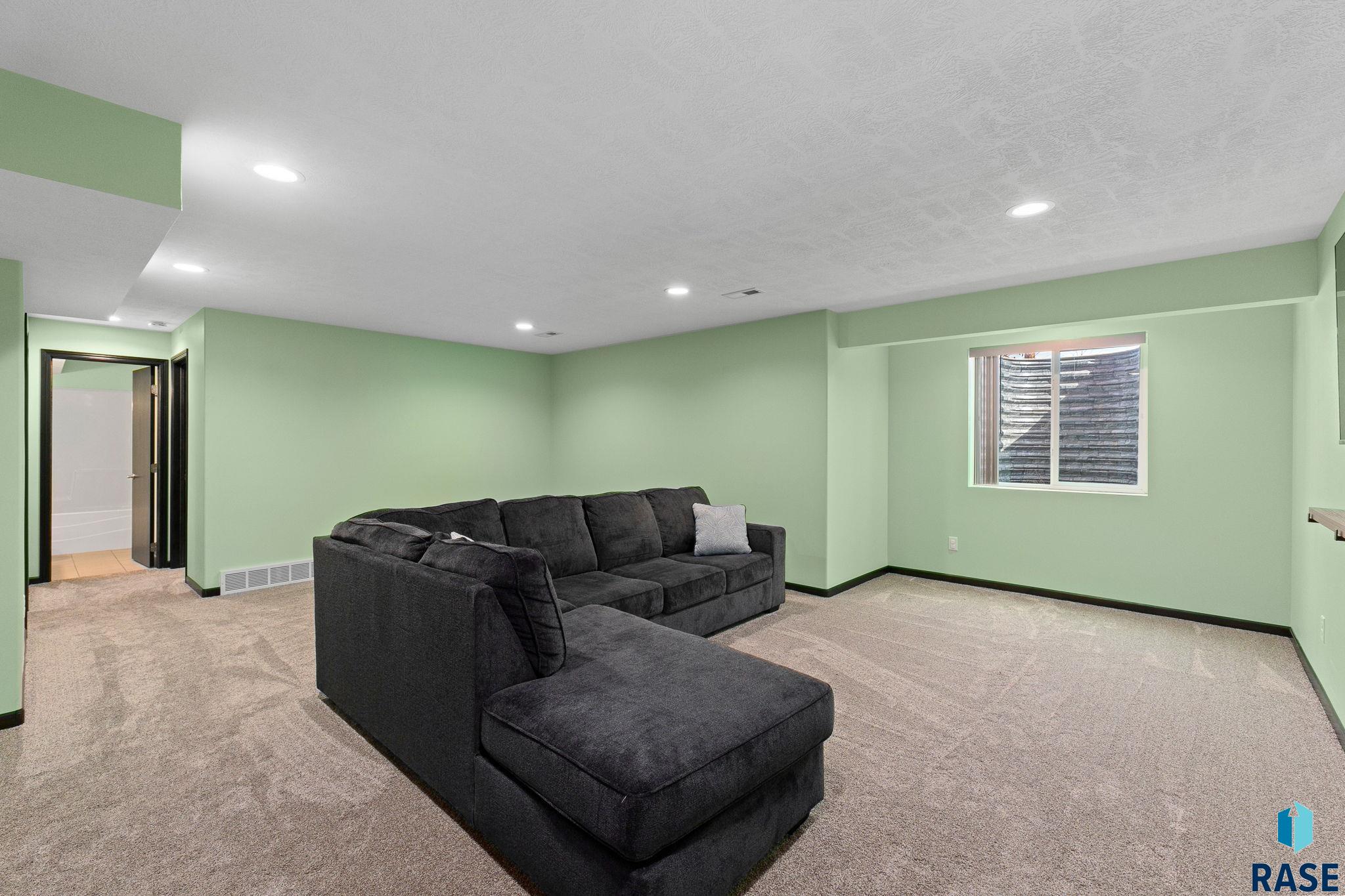 3816 S Pisidian Ave Avenue, Sioux Falls, South Dakota image 20