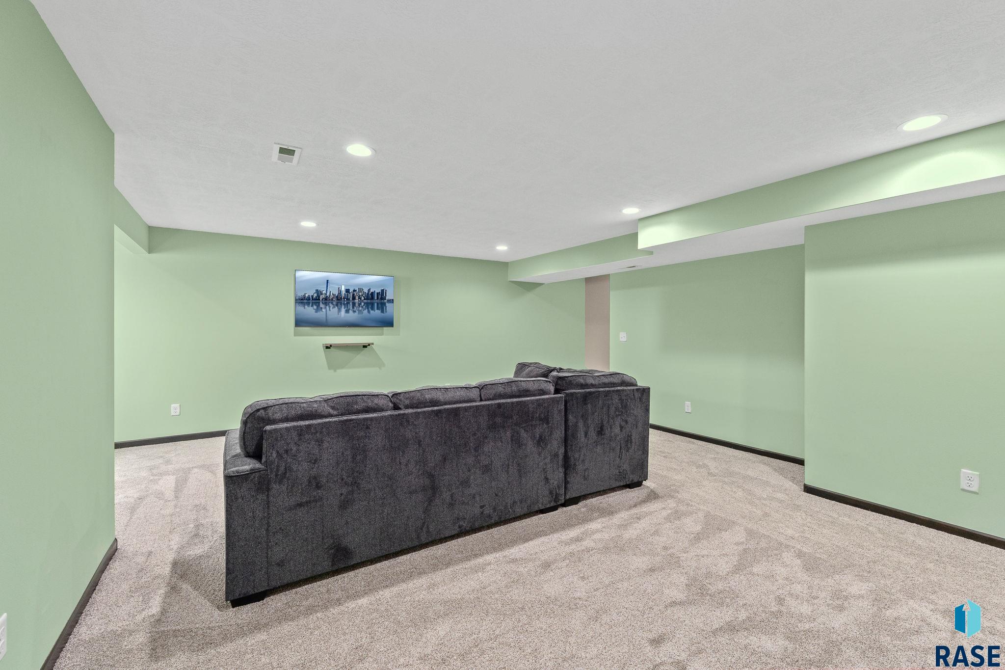 3816 S Pisidian Ave Avenue, Sioux Falls, South Dakota image 22