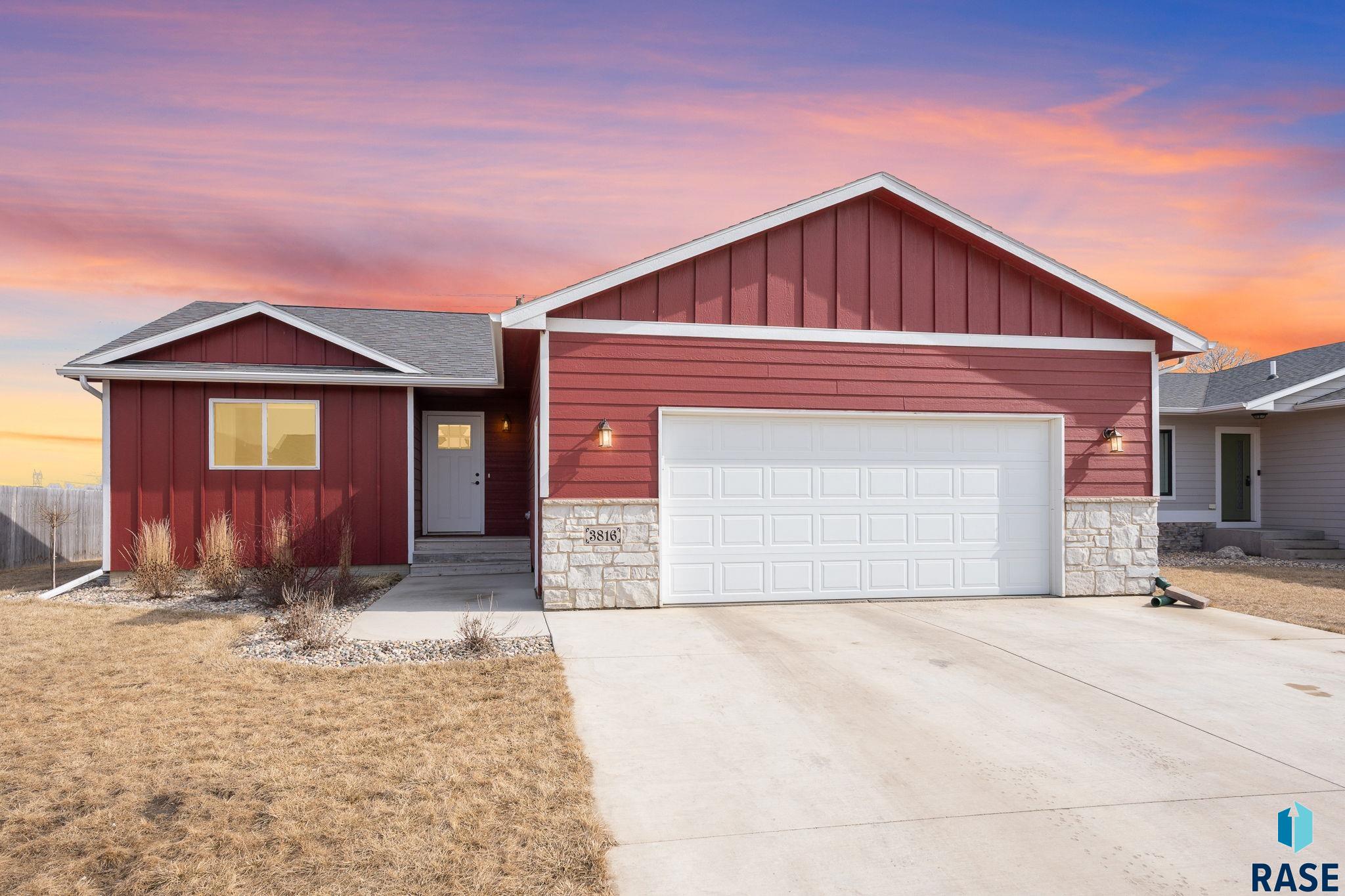 3816 S Pisidian Ave Avenue, Sioux Falls, South Dakota image 1