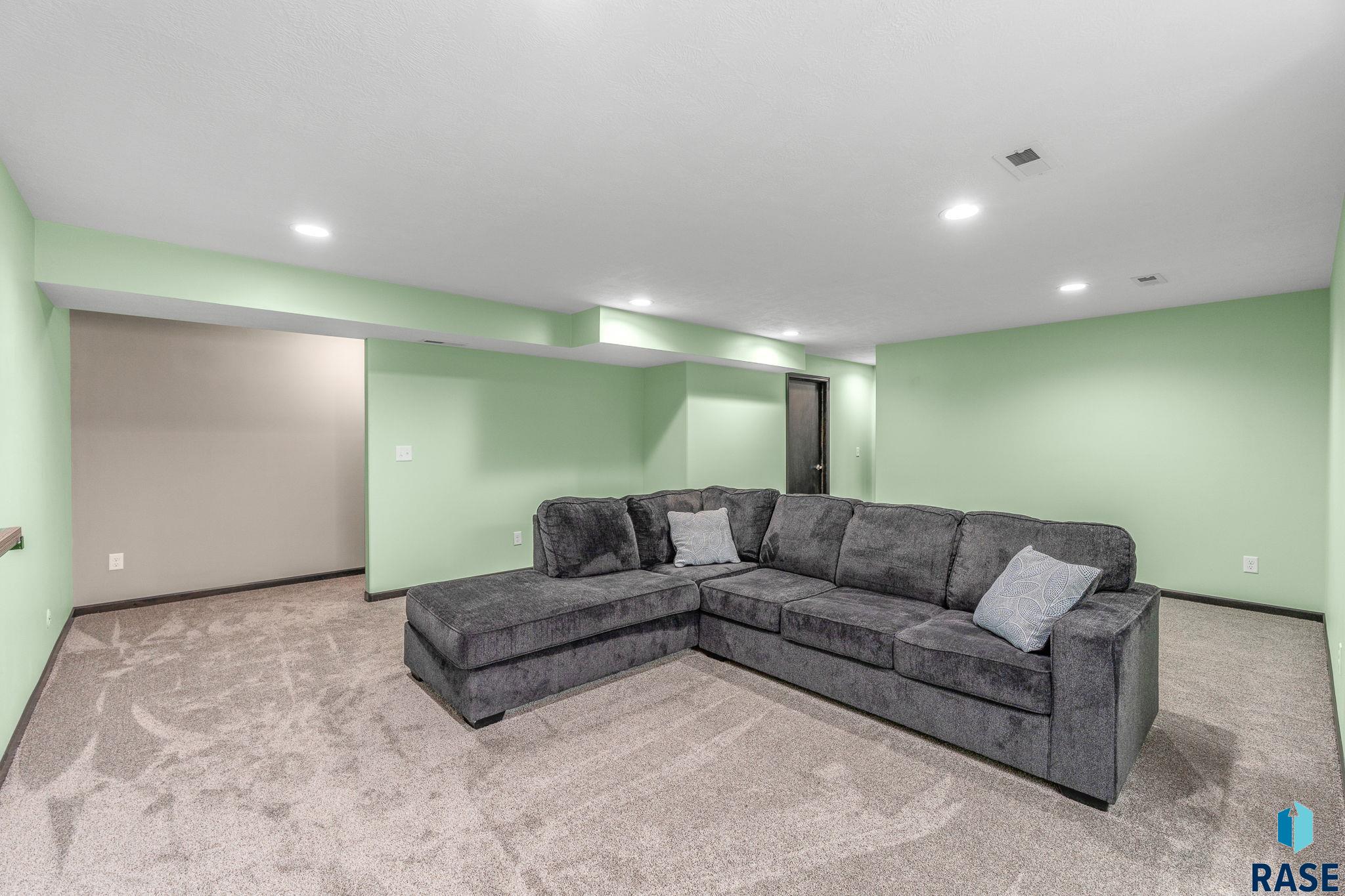 3816 S Pisidian Ave Avenue, Sioux Falls, South Dakota image 21