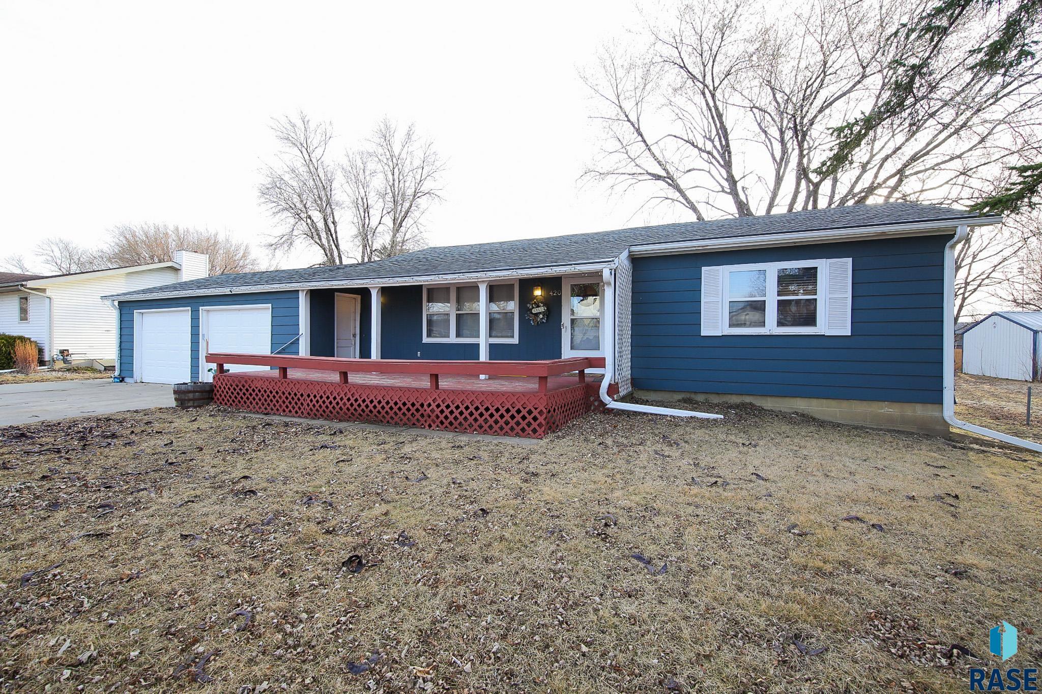 Tea, South Dakota 57064, United States, 4 Bedrooms Bedrooms, ,2 BathroomsBathrooms,Residential,Active,125104