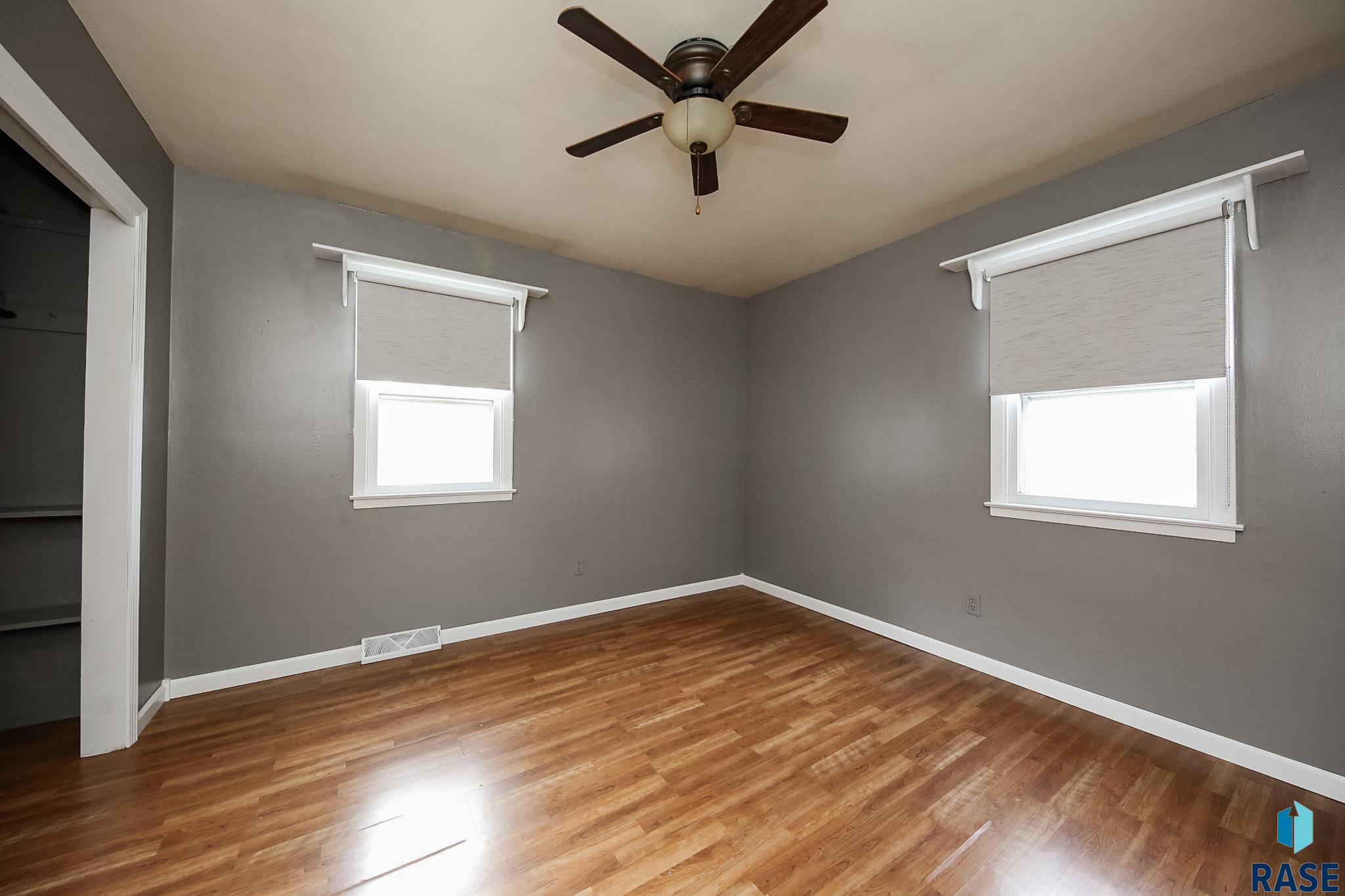 Tea, South Dakota 57064, United States, 4 Bedrooms Bedrooms, ,2 BathroomsBathrooms,Residential,Active,125104