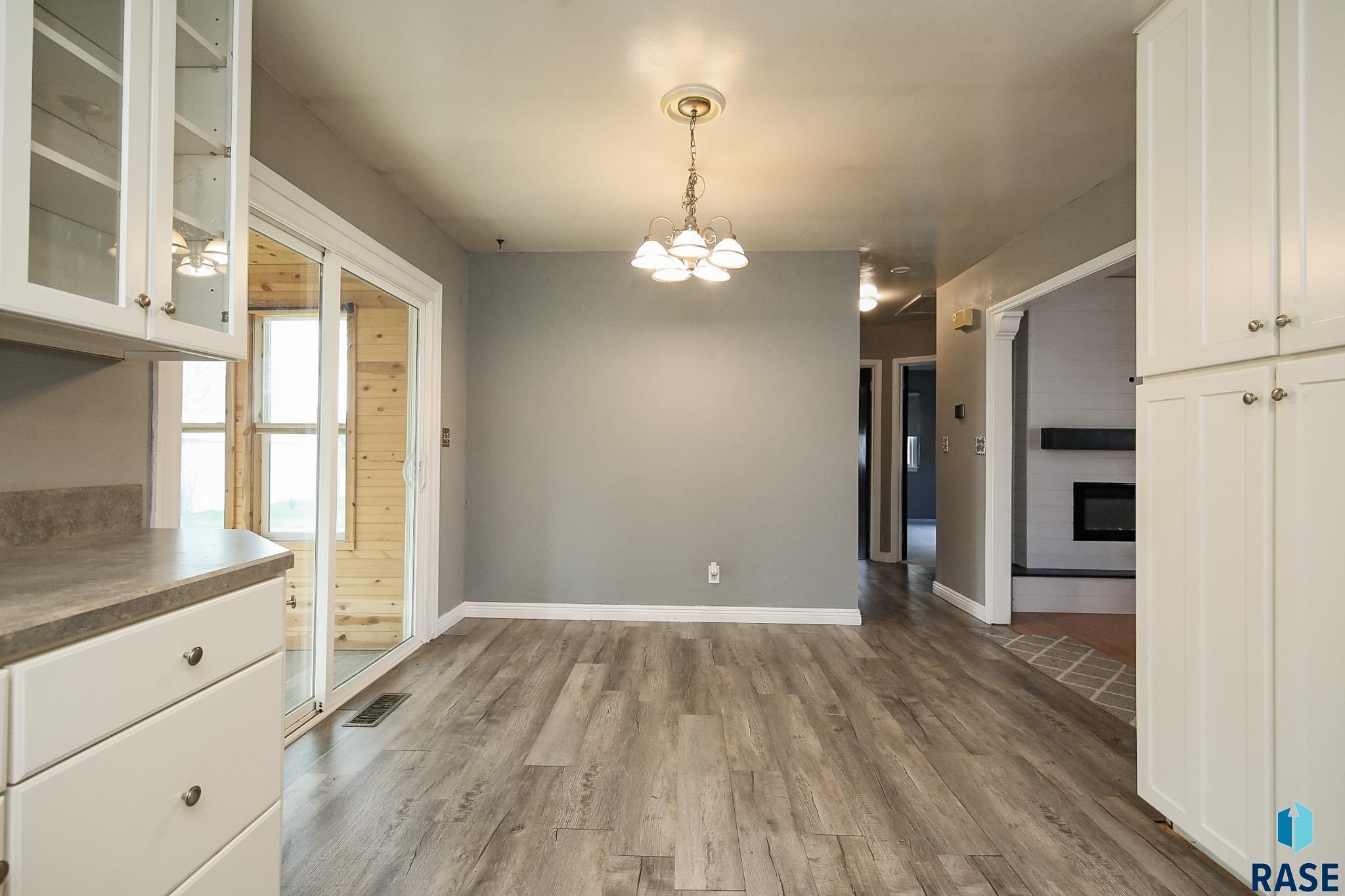 Tea, South Dakota 57064, United States, 4 Bedrooms Bedrooms, ,2 BathroomsBathrooms,Residential,Active,125104