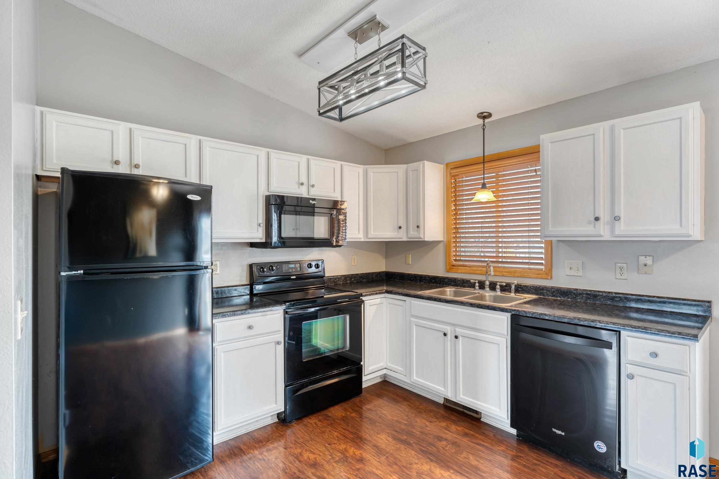 705 N Poplar Ave Avenue, Tea, South Dakota image 8