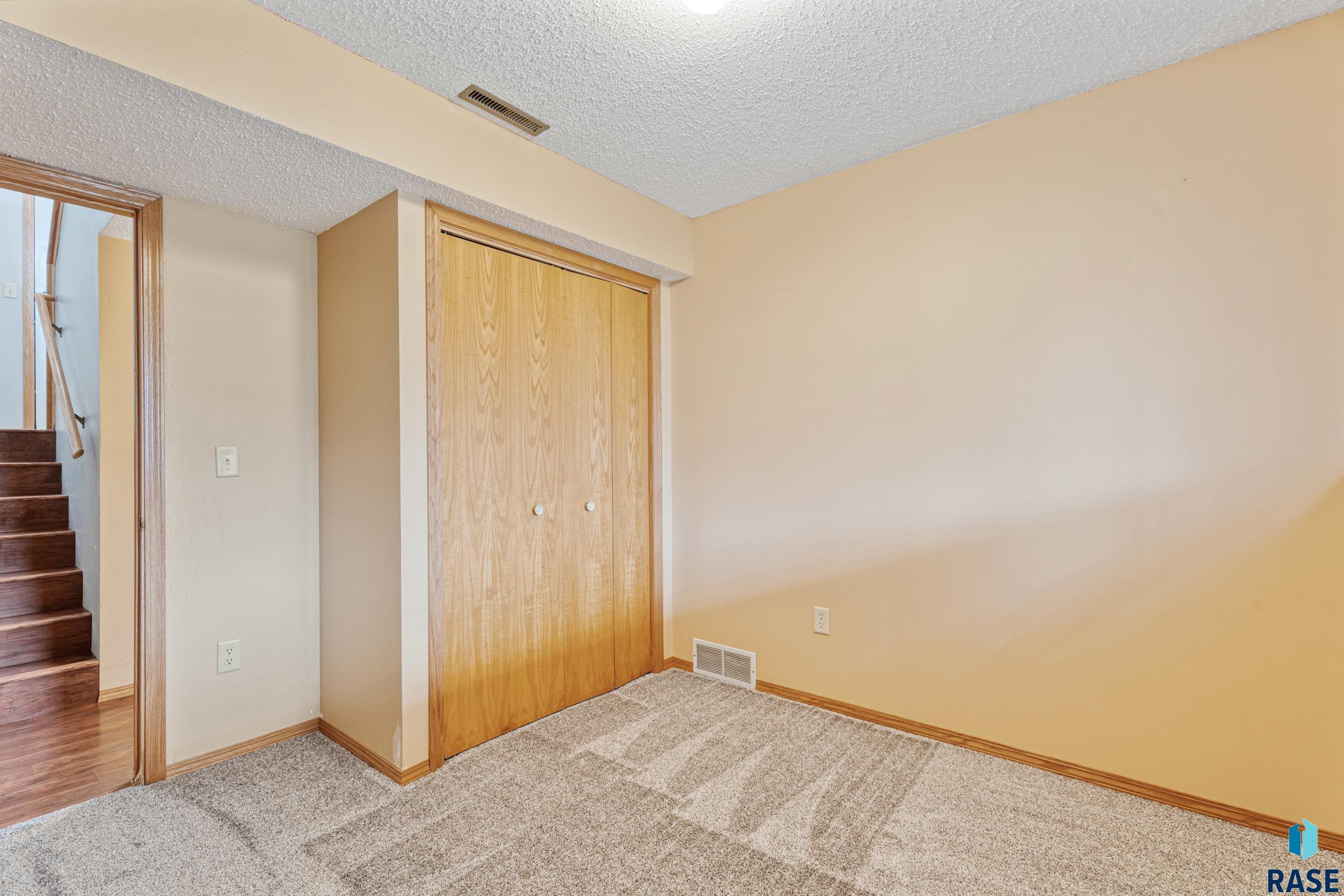 705 N Poplar Ave Avenue, Tea, South Dakota image 22