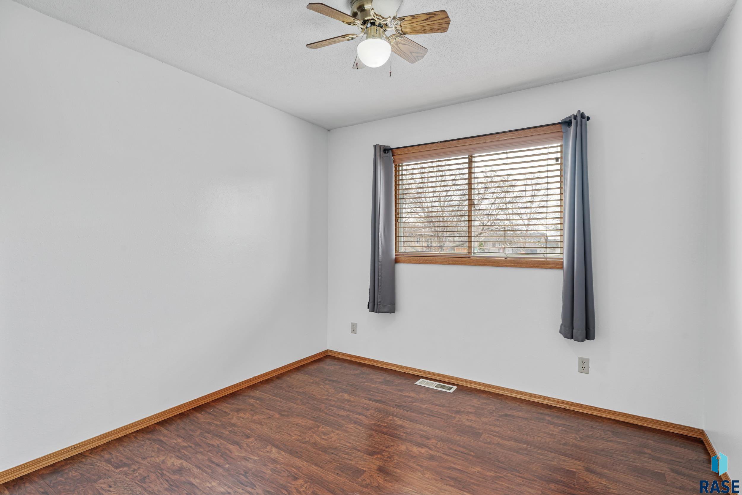 705 N Poplar Ave Avenue, Tea, South Dakota image 12