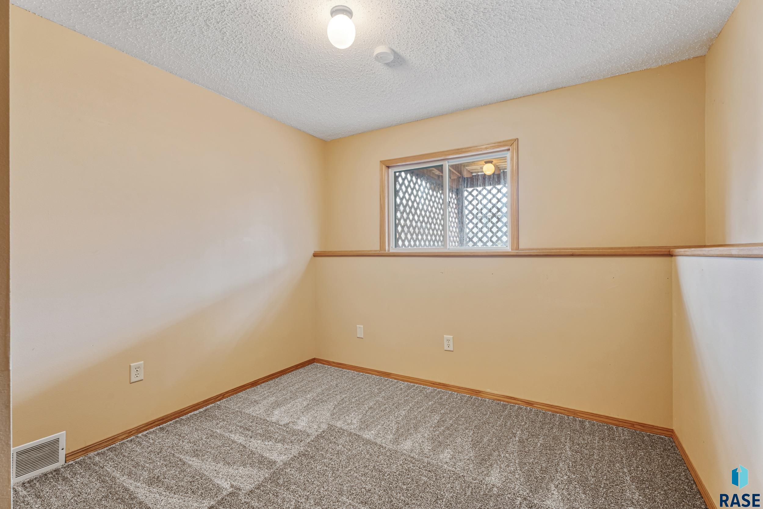 705 N Poplar Ave Avenue, Tea, South Dakota image 21