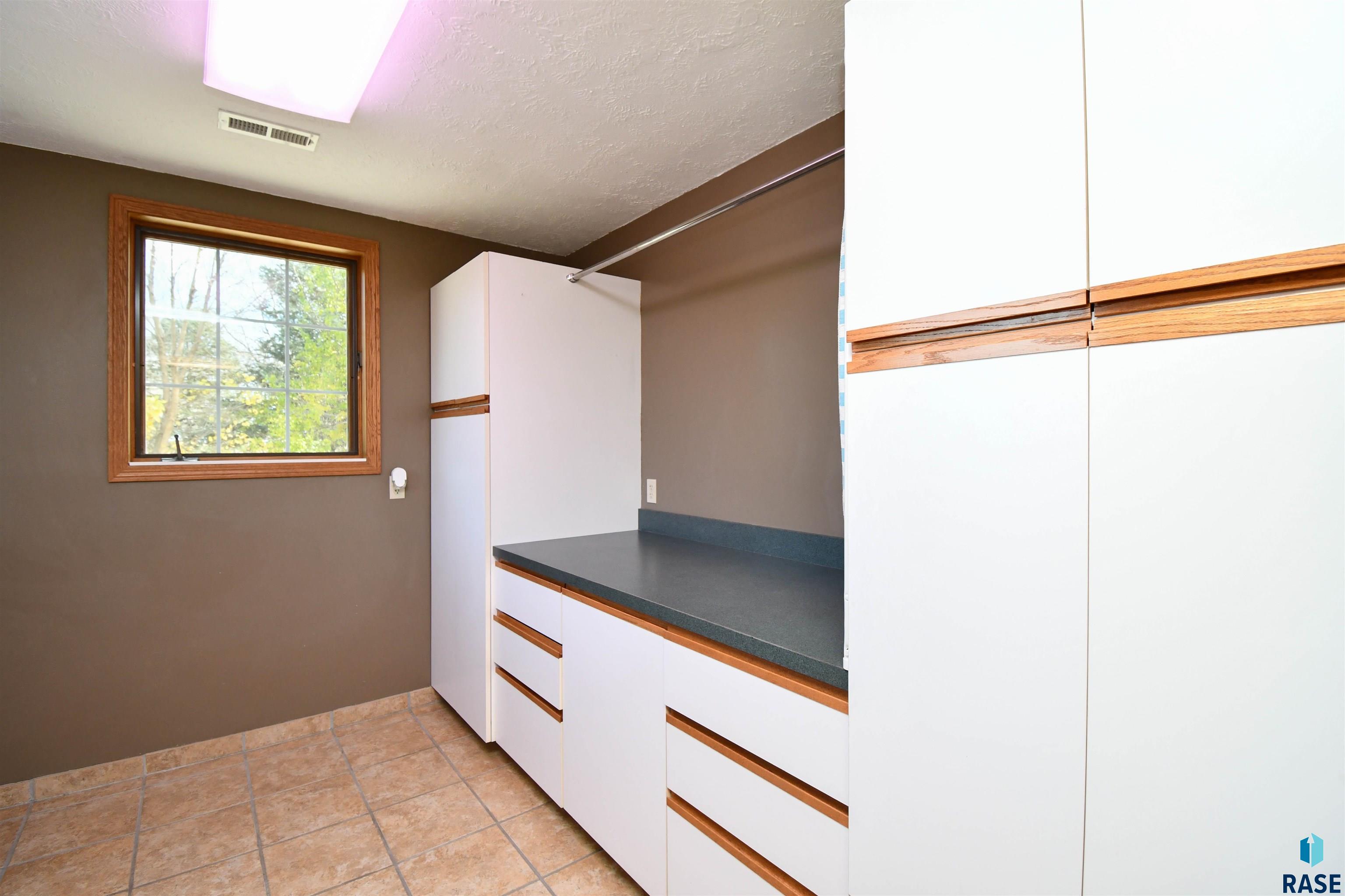 26918 Baker Park Pl Place, Sioux Falls, South Dakota image 29