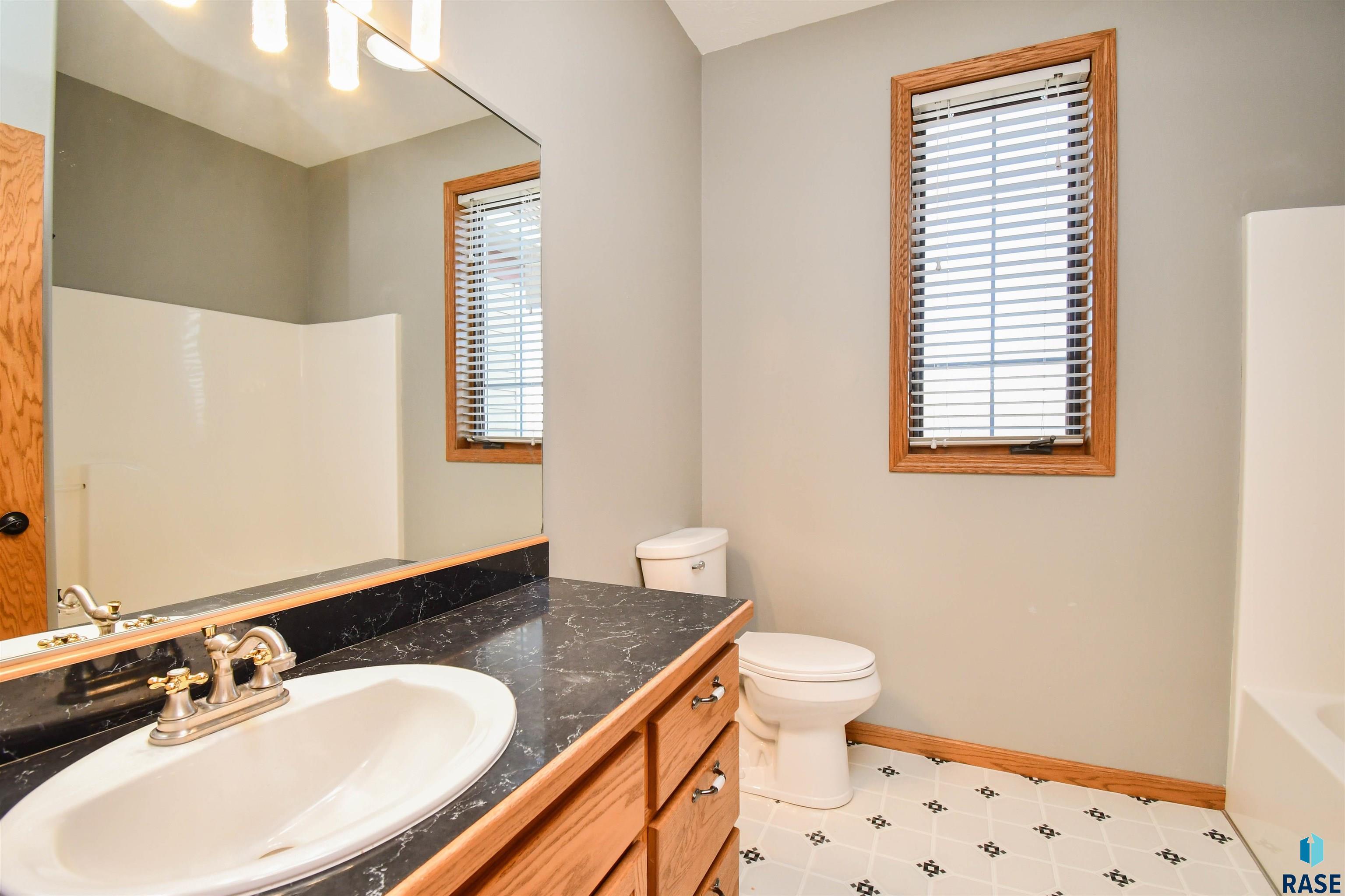 26918 Baker Park Pl Place, Sioux Falls, South Dakota image 42