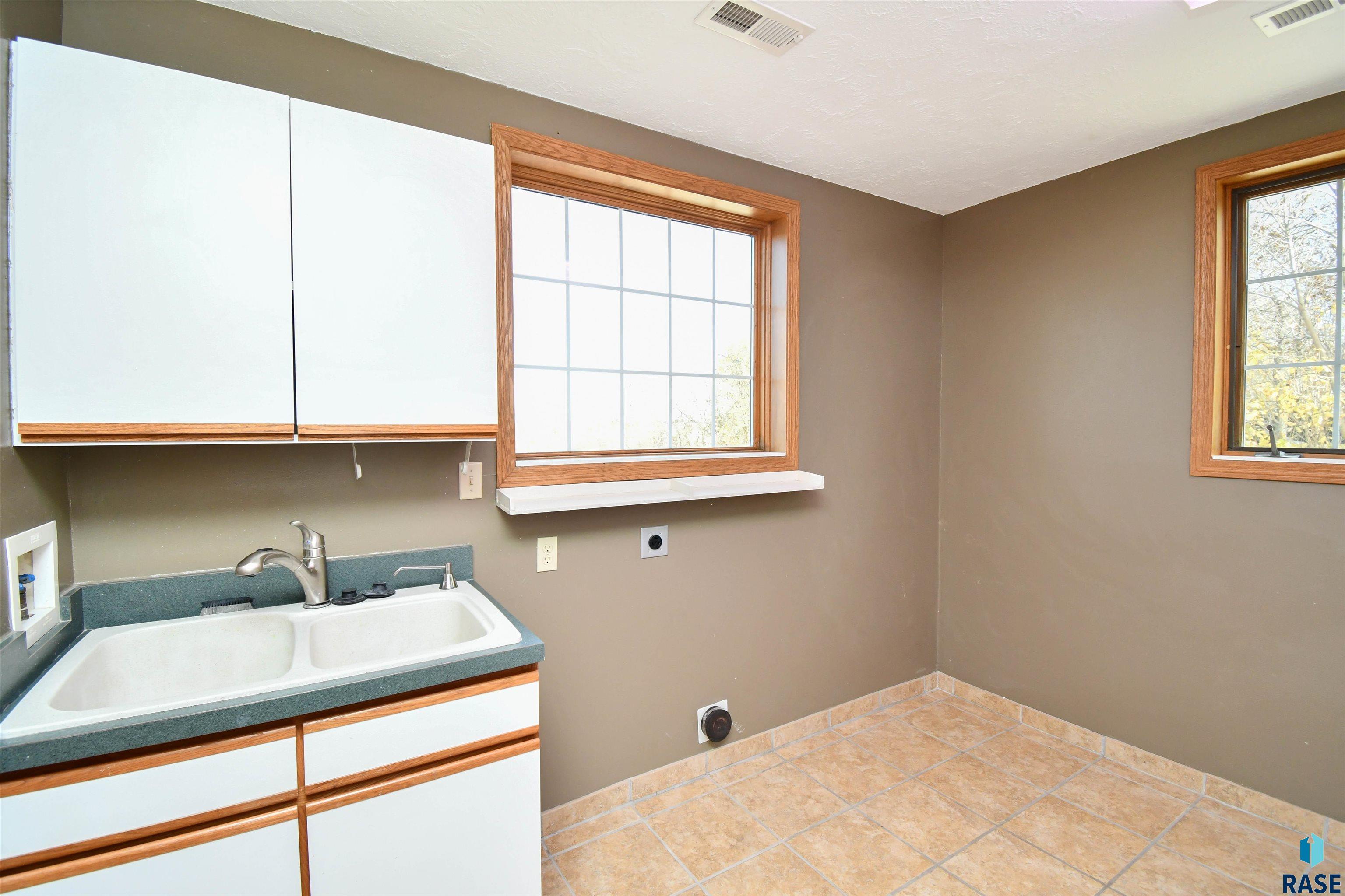 26918 Baker Park Pl Place, Sioux Falls, South Dakota image 28