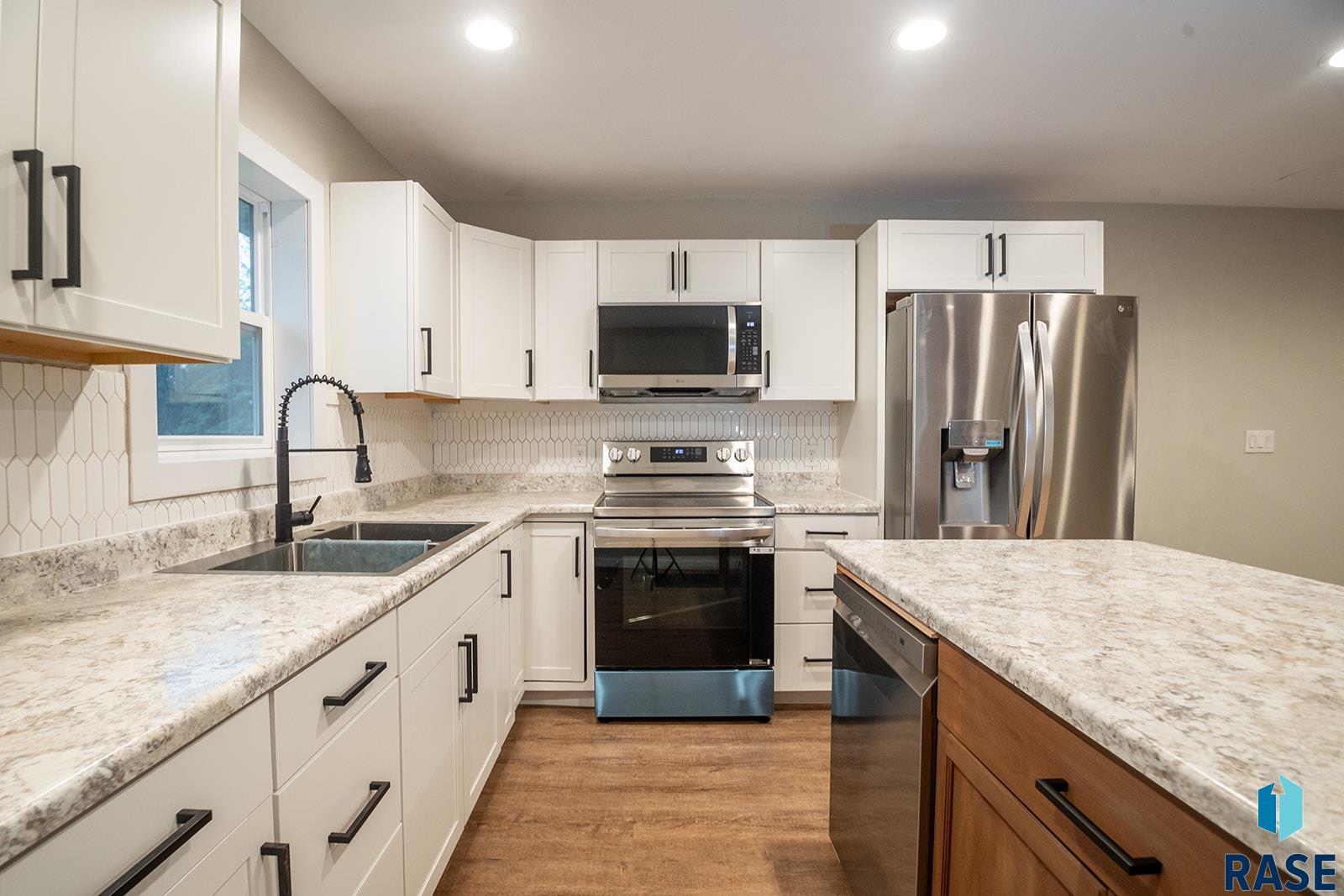 105 W Kluckholm St Street, Montrose, New Jersey image 13