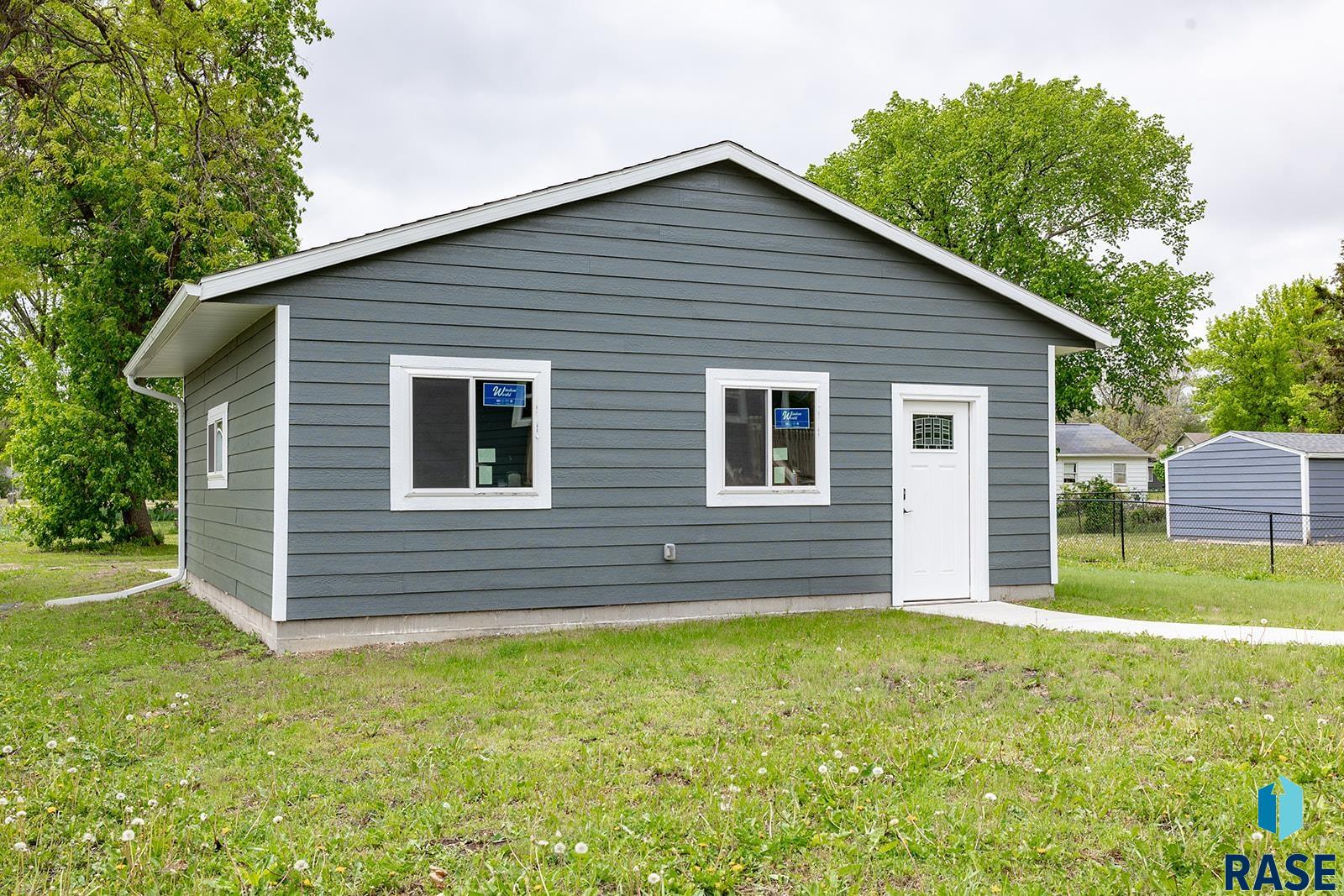 105 W Kluckholm St Street, Montrose, New Jersey image 19