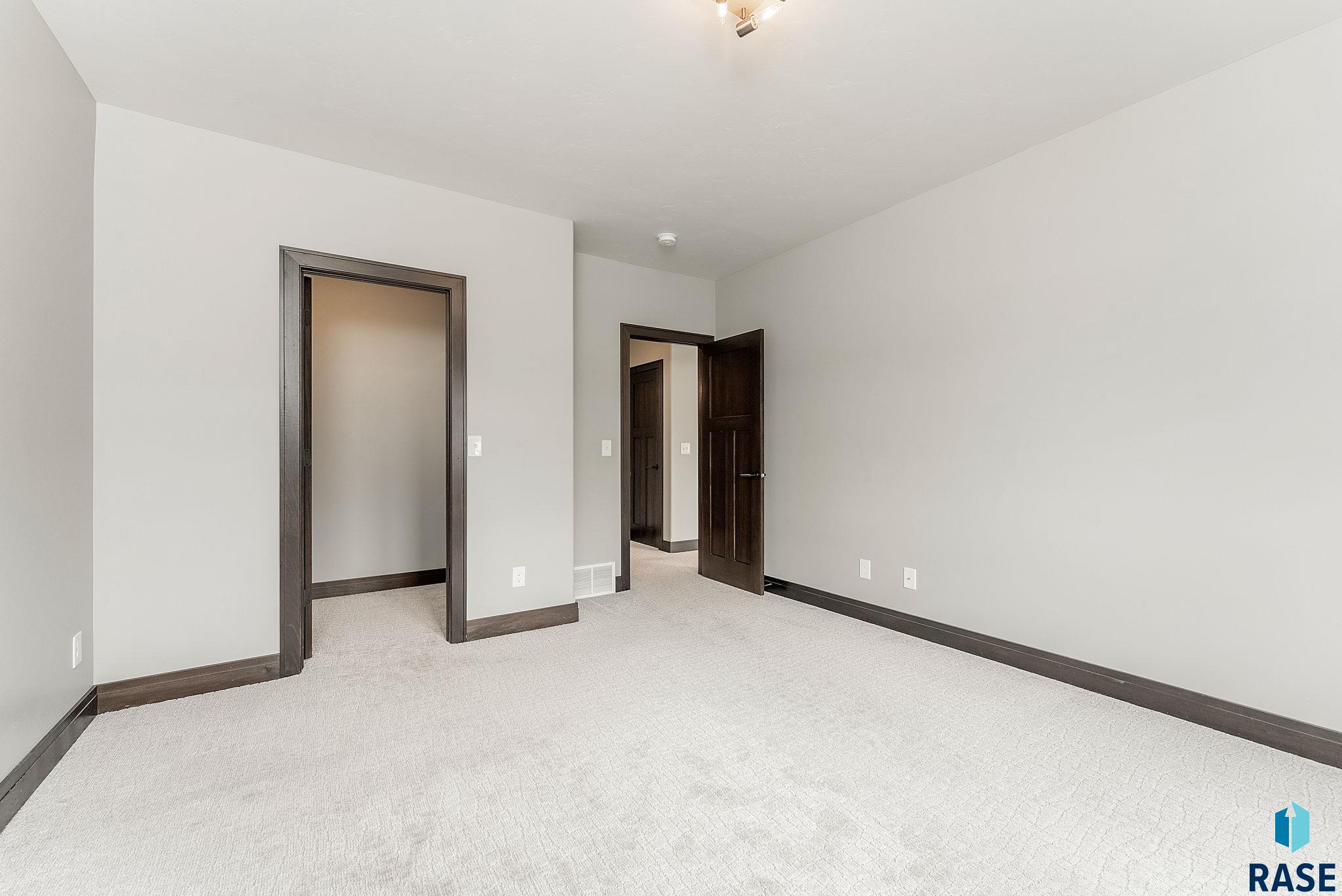 7101 E Sierra Trl Trail, Sioux Falls, New Jersey image 45