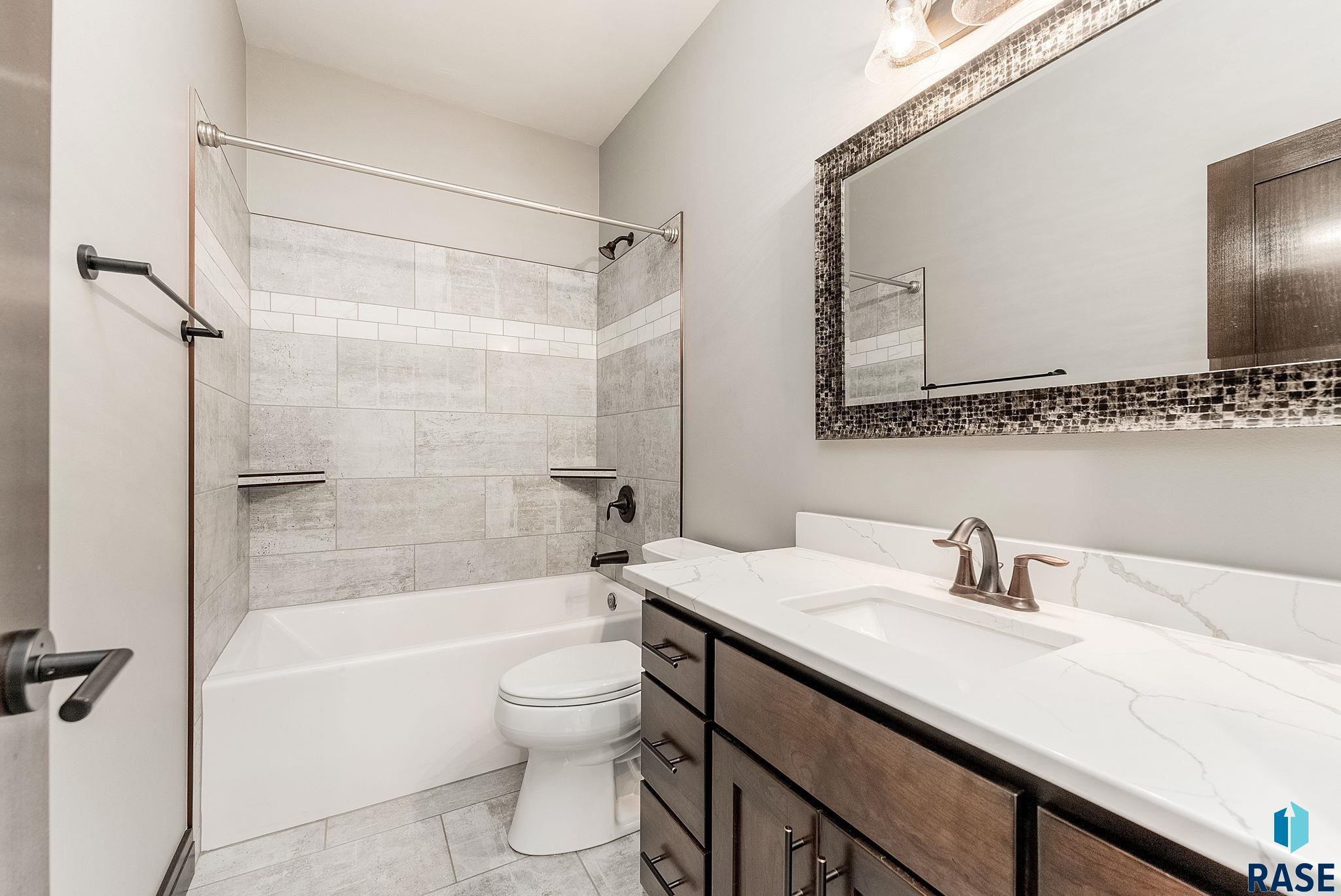 7101 E Sierra Trl Trail, Sioux Falls, New Jersey image 30