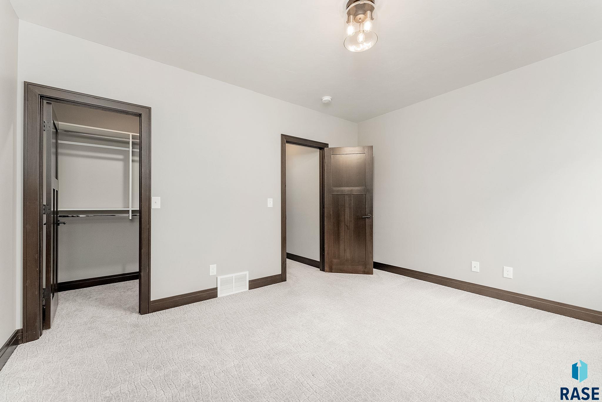 7101 E Sierra Trl Trail, Sioux Falls, New Jersey image 47