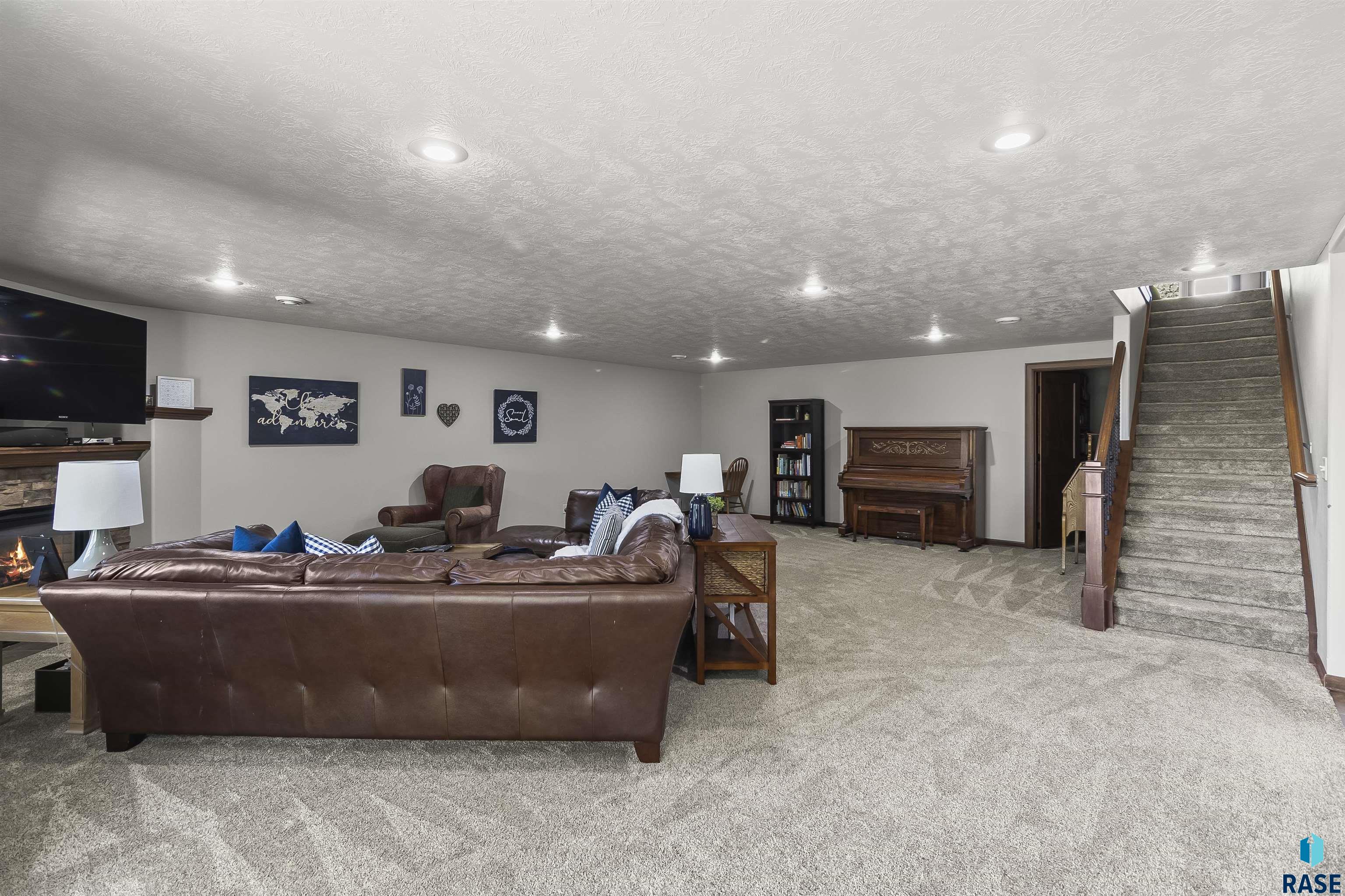 7915 S Copper Ridge Rd Road, Sioux Falls, New Jersey image 17