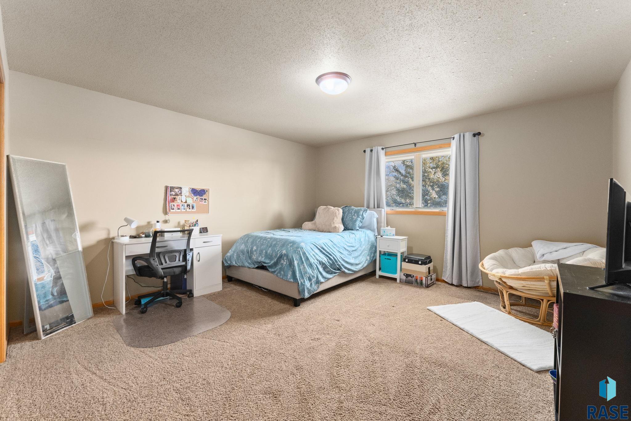 2900 S Kinkade Ave Avenue, Sioux Falls, New Jersey image 33