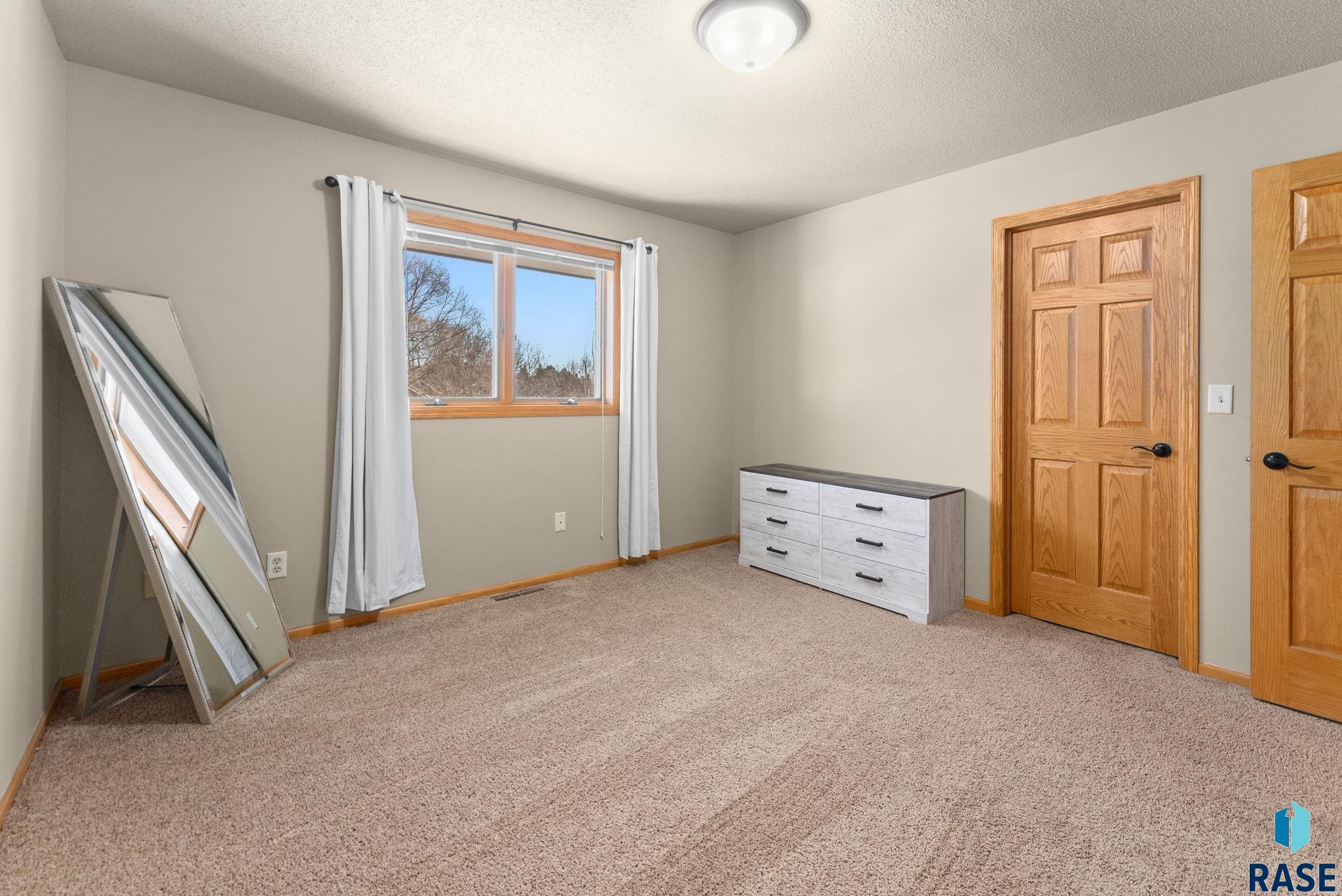 2900 S Kinkade Ave Avenue, Sioux Falls, New Jersey image 34