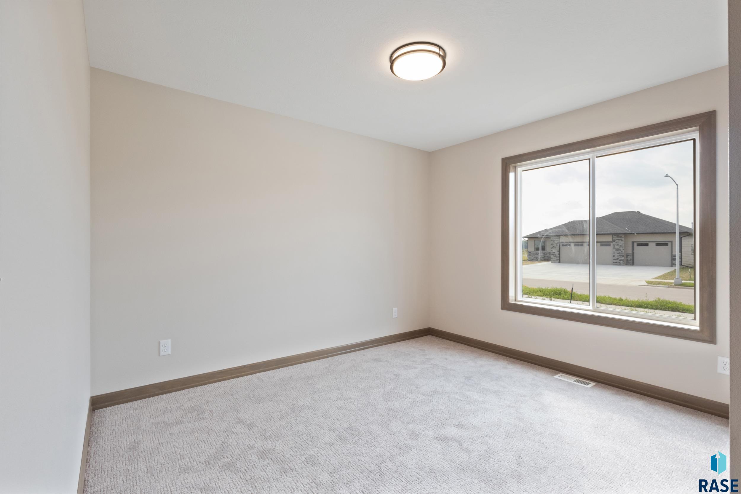 834 S Melissa Ave Avenue, Harrisburg, South Dakota image 12