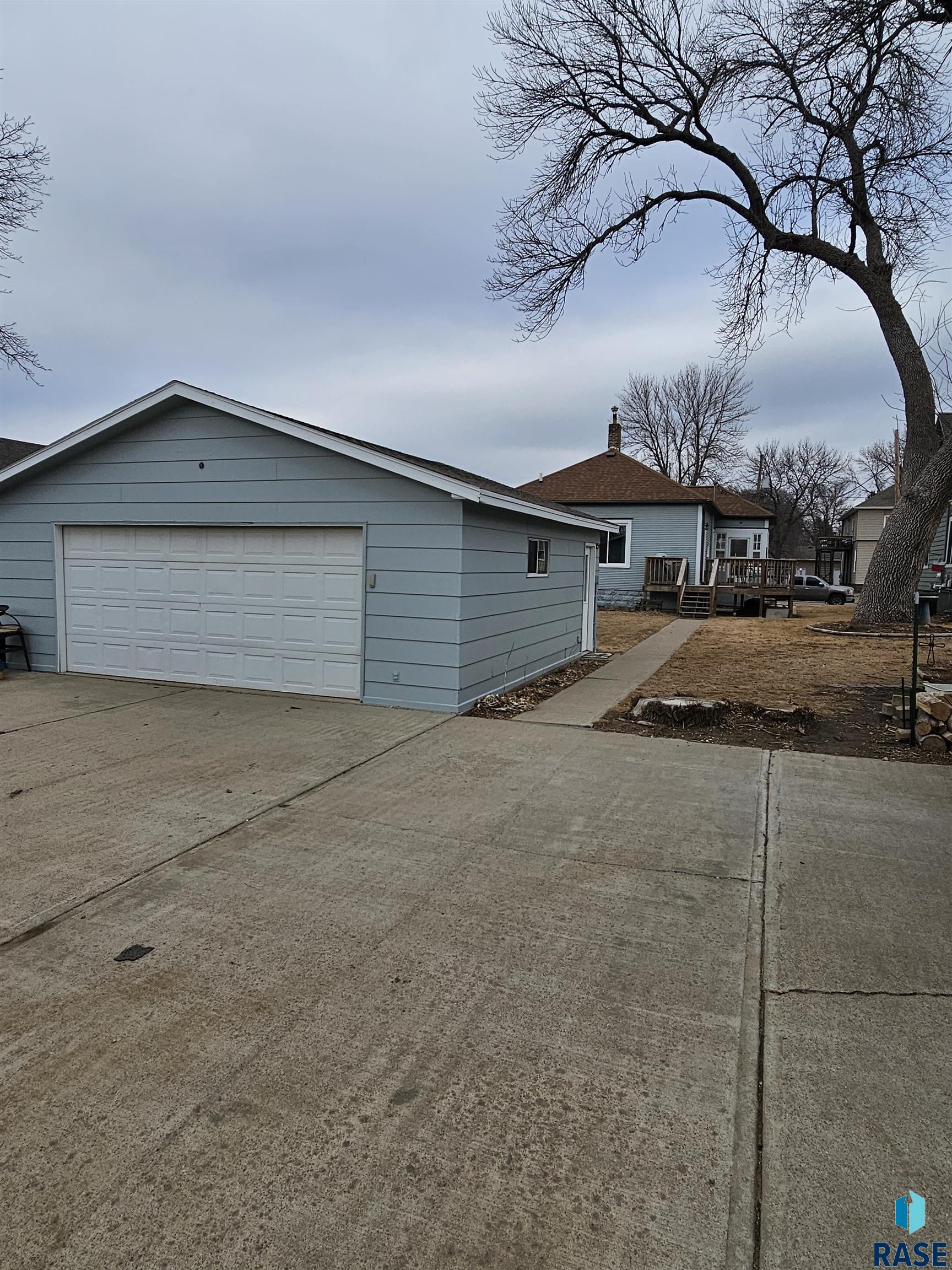205 2nd Ave Avenue, Lennox, South Dakota image 4
