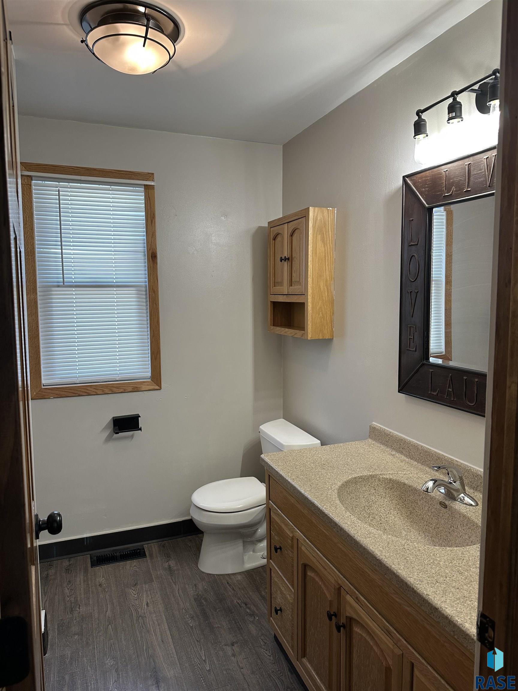 533 S Poplar St Street, Freeman, New Jersey image 26